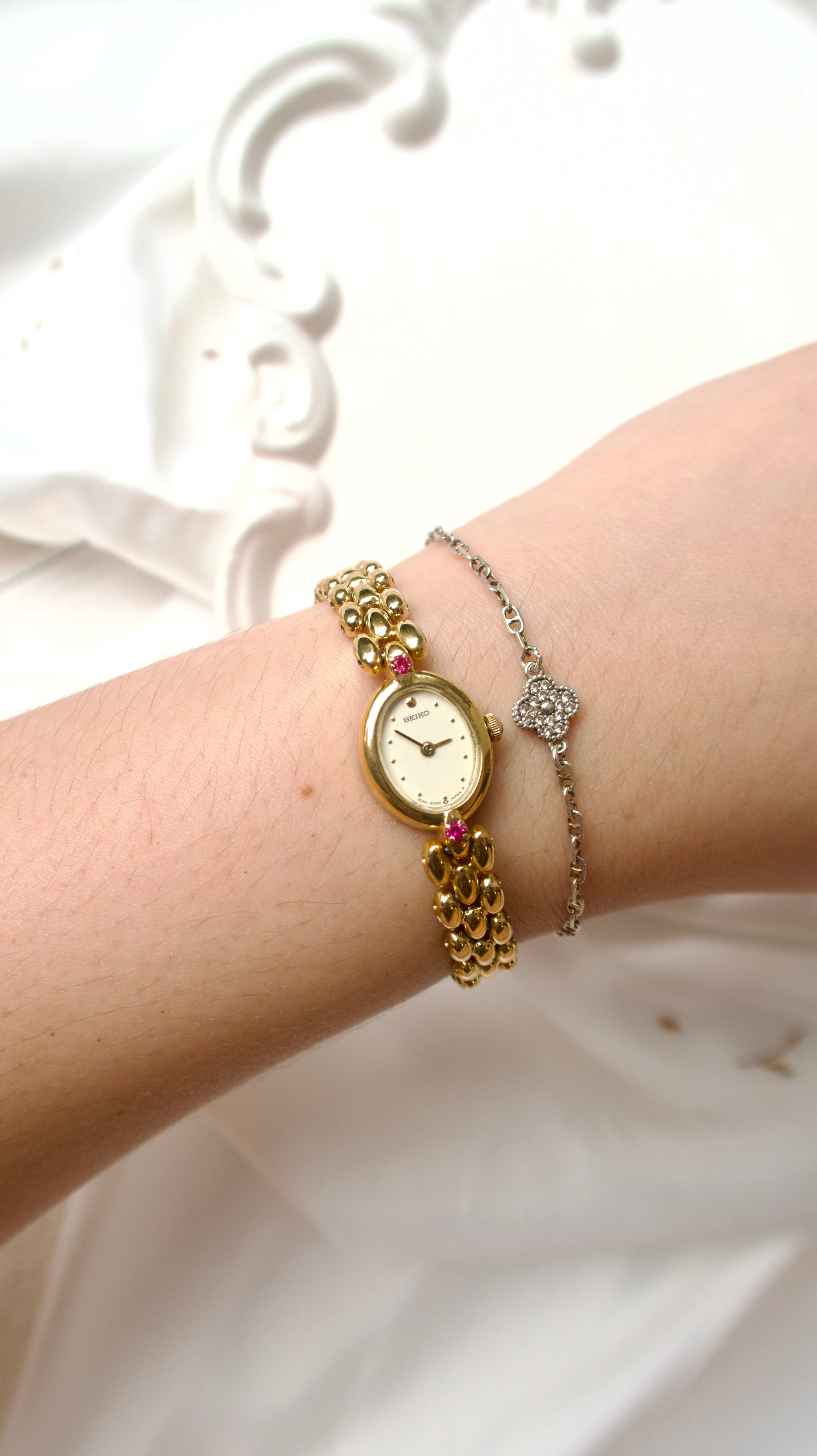 S. Oval White Dial with Pink Jewels Watch