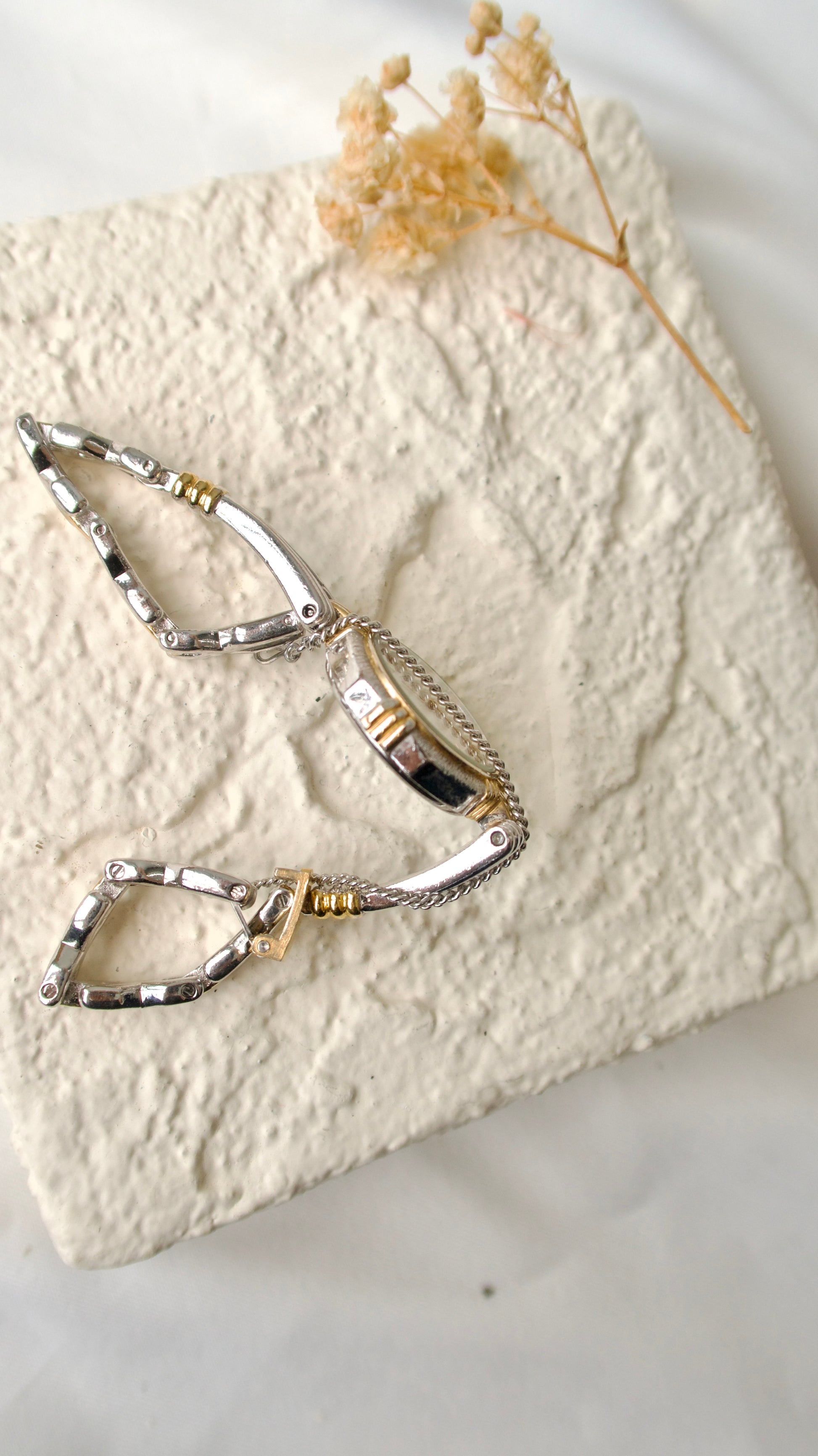 S. Oblong Silver Dial with Silver Chain Watch