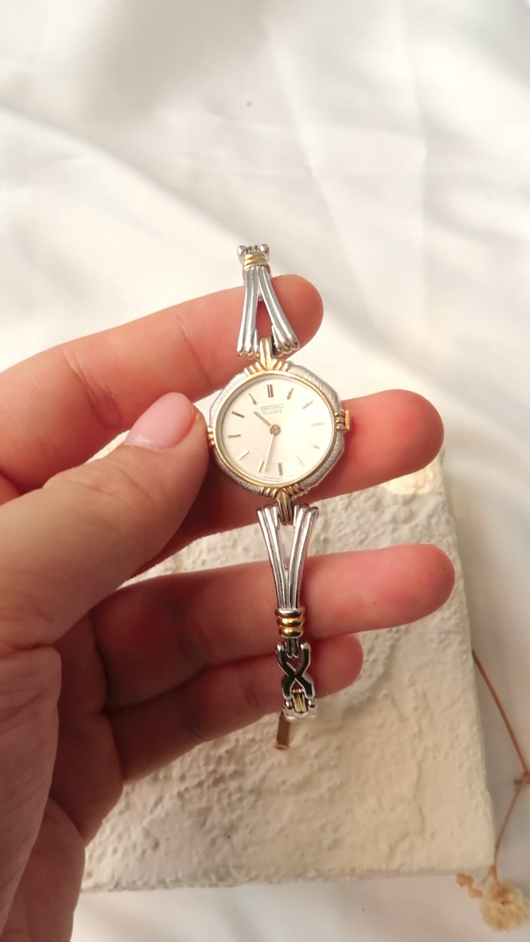 S. Oblong Silver Dial with Silver Chain Watch
