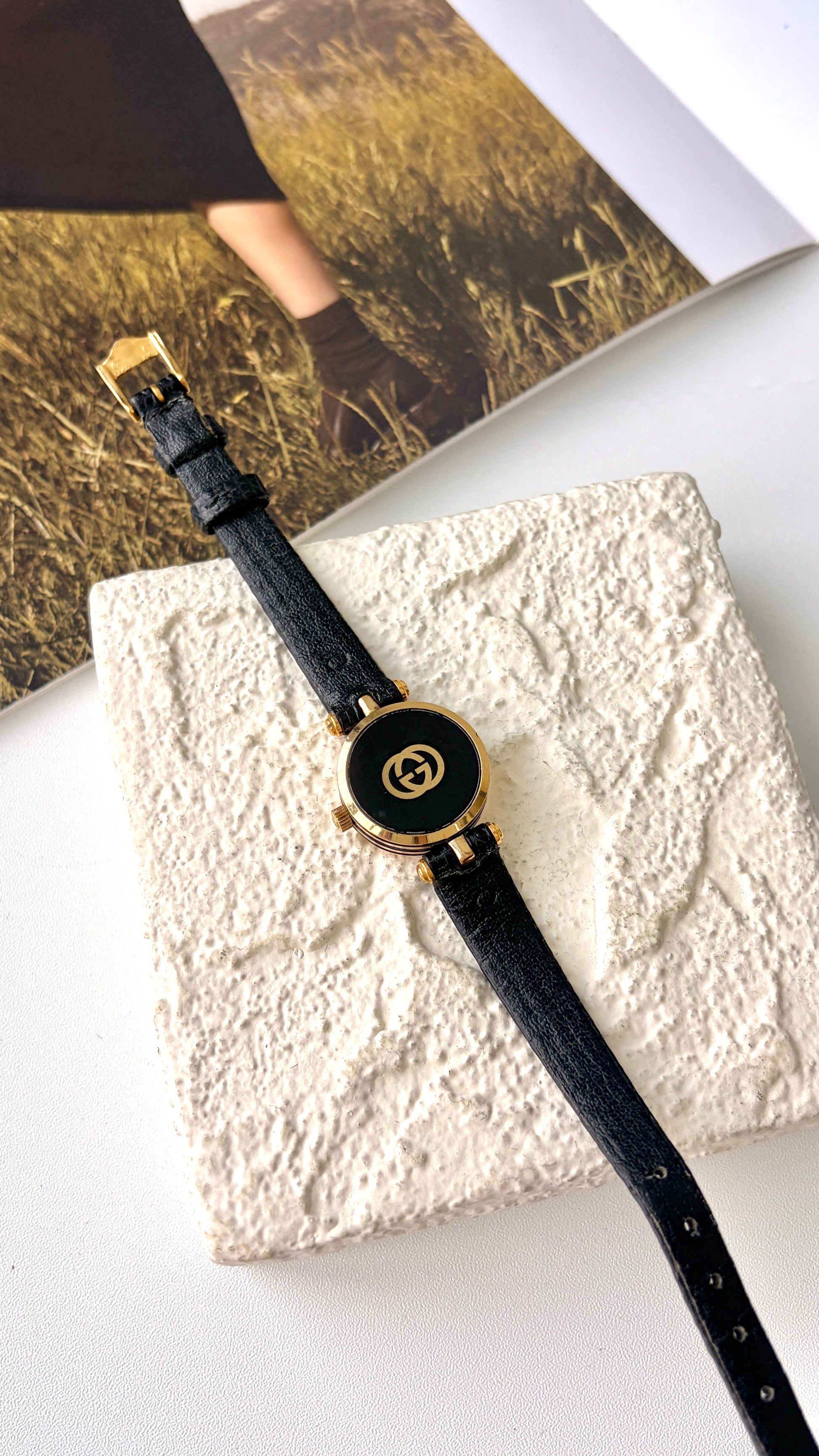 Gc. Sherry Line Round White Black Line Dial with Black Strap Watch