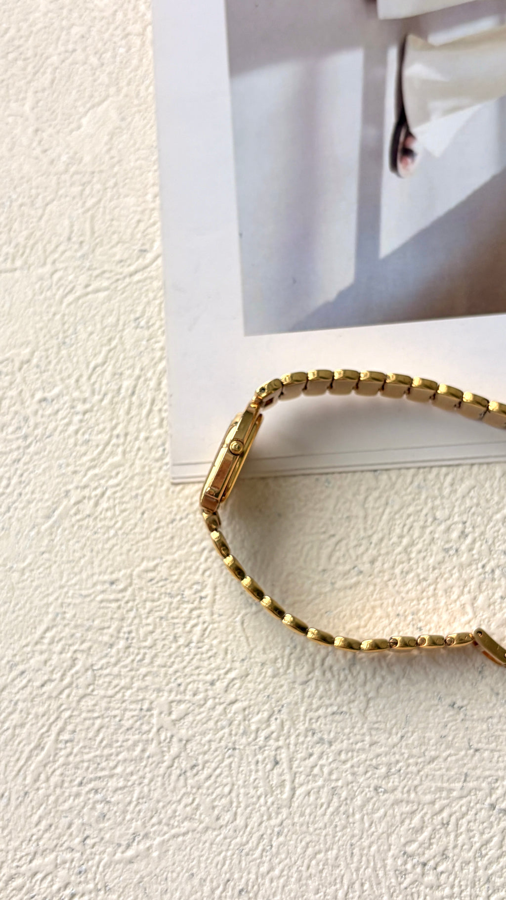 [With Box] Gc. 7000 Horsebit Black Dial Gold Chain Watch