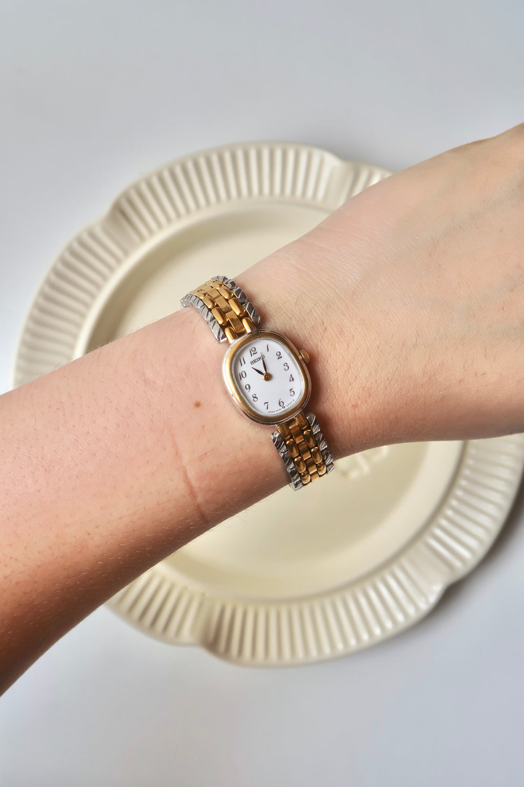 S. White Oval Dial Two Tone Chain Watch