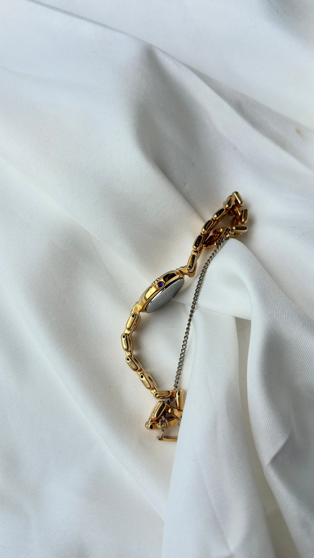 CTZ. Sylph White Round Dial Gold Chain Watch