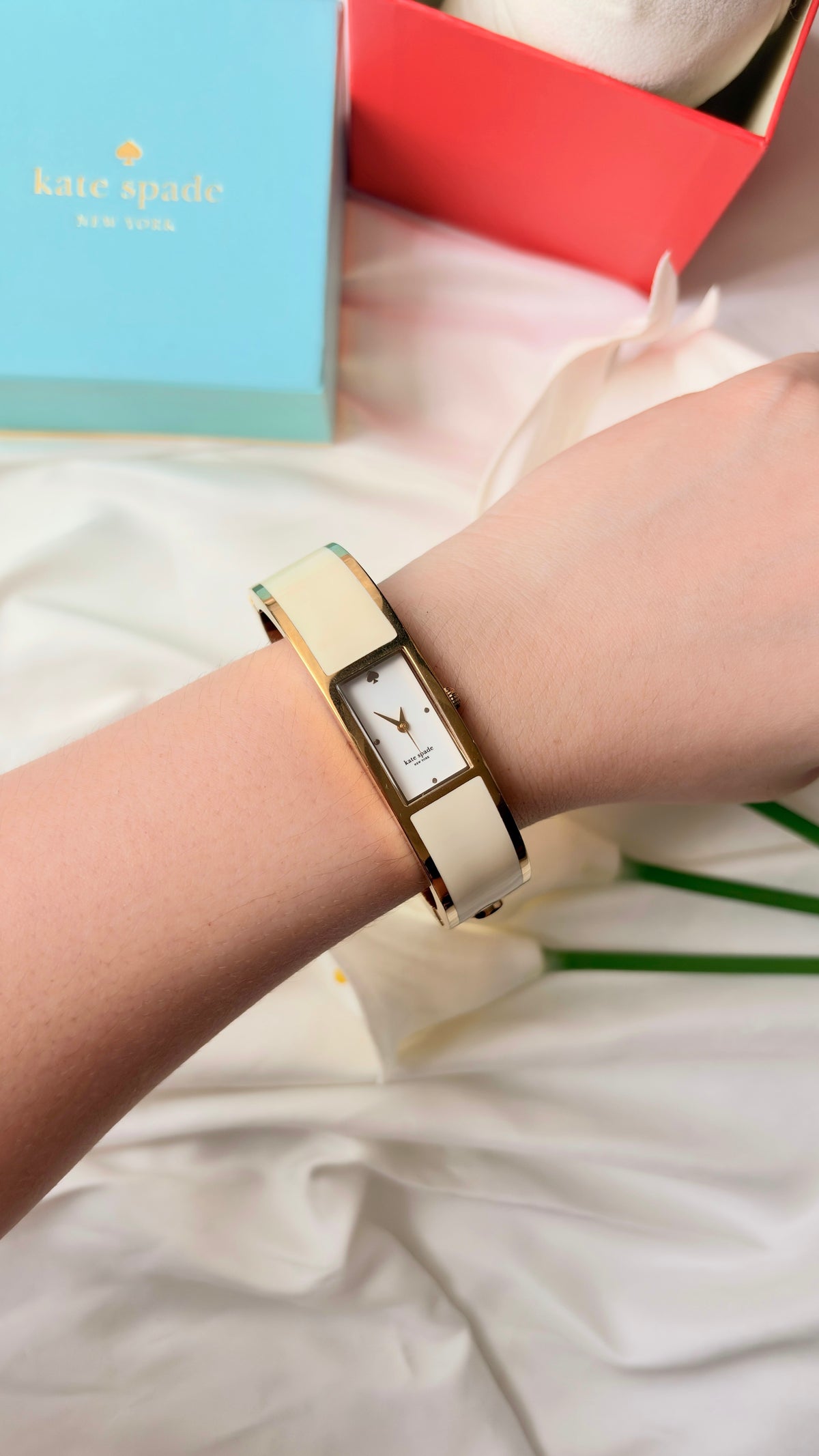 [WITH BOX] KS. White Rect Dial Beige Gold Bangle Watch