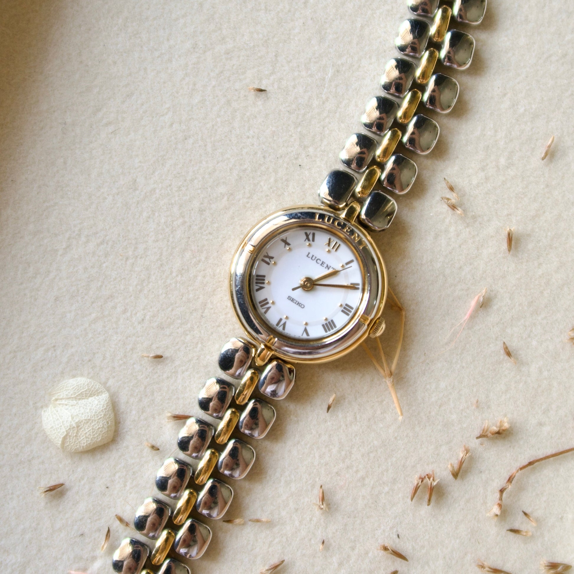 S. Lucent White Round Dial with Two Tone Chain