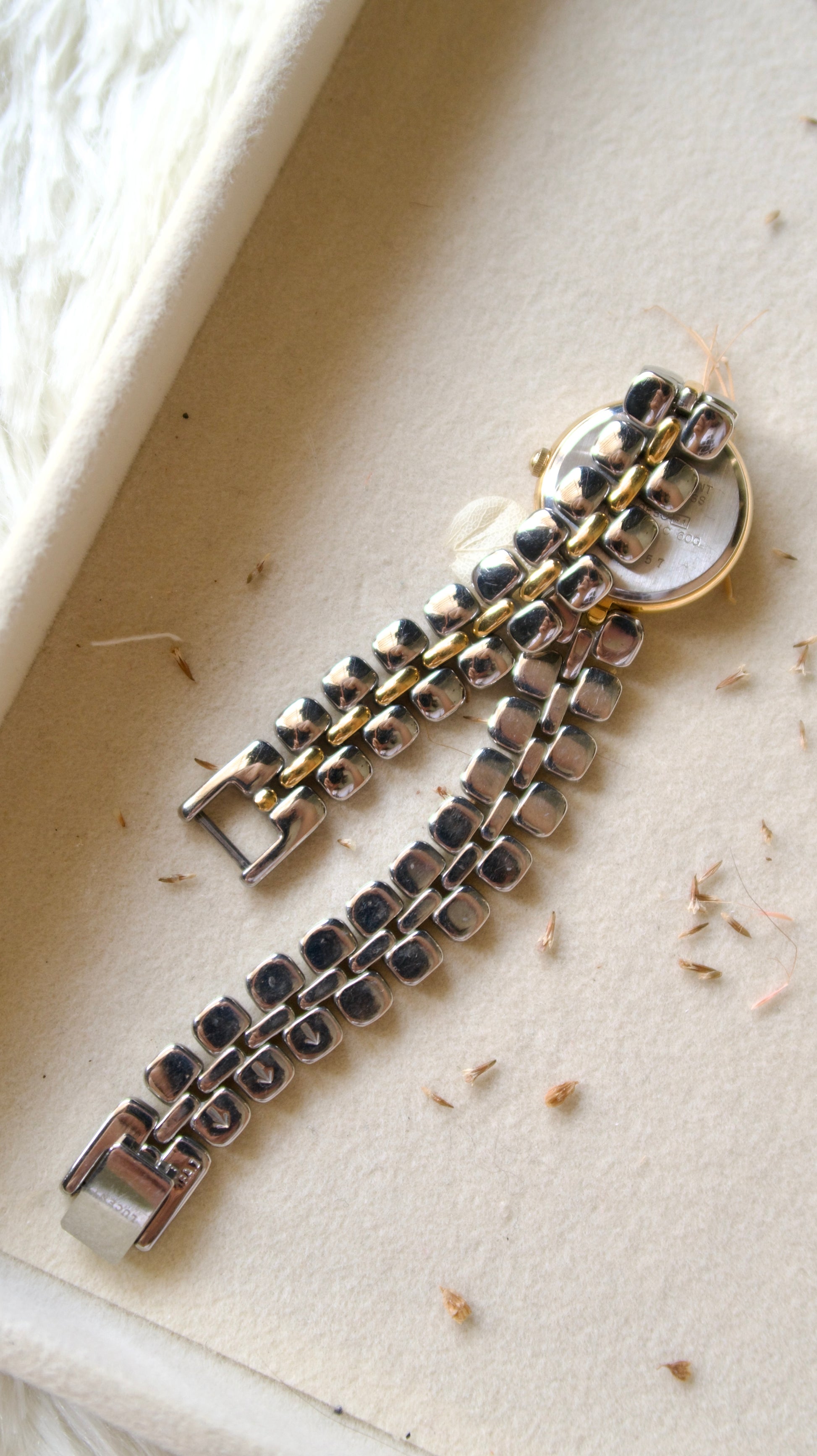 S. Lucent White Round Dial with Two Tone Chain