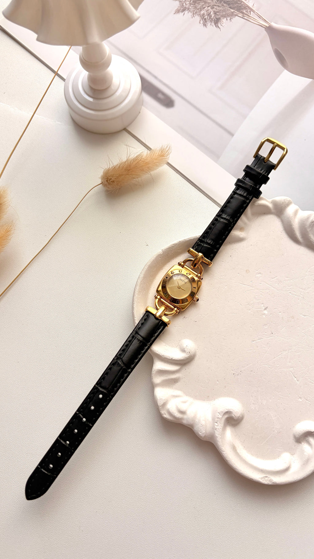 Gc. Horsebit 6300L Gold Dial Black Strap Watch