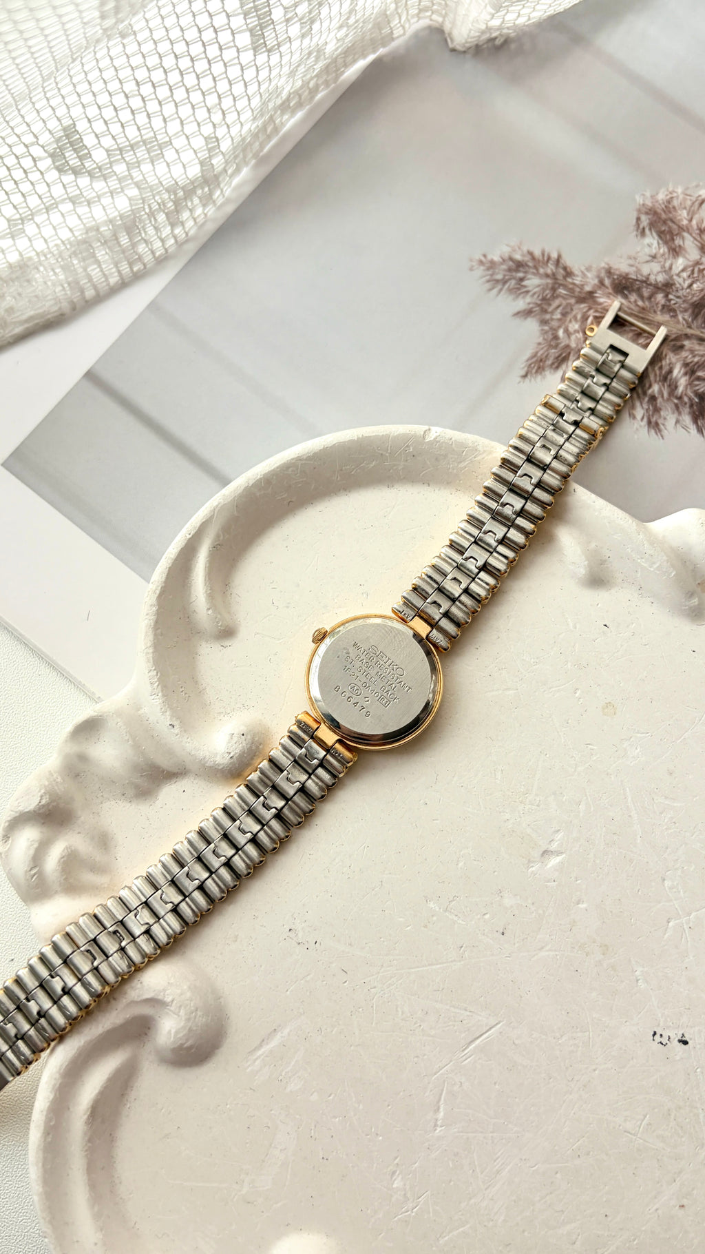 S. Creo Beige Round Dial Gold Chain Watch
