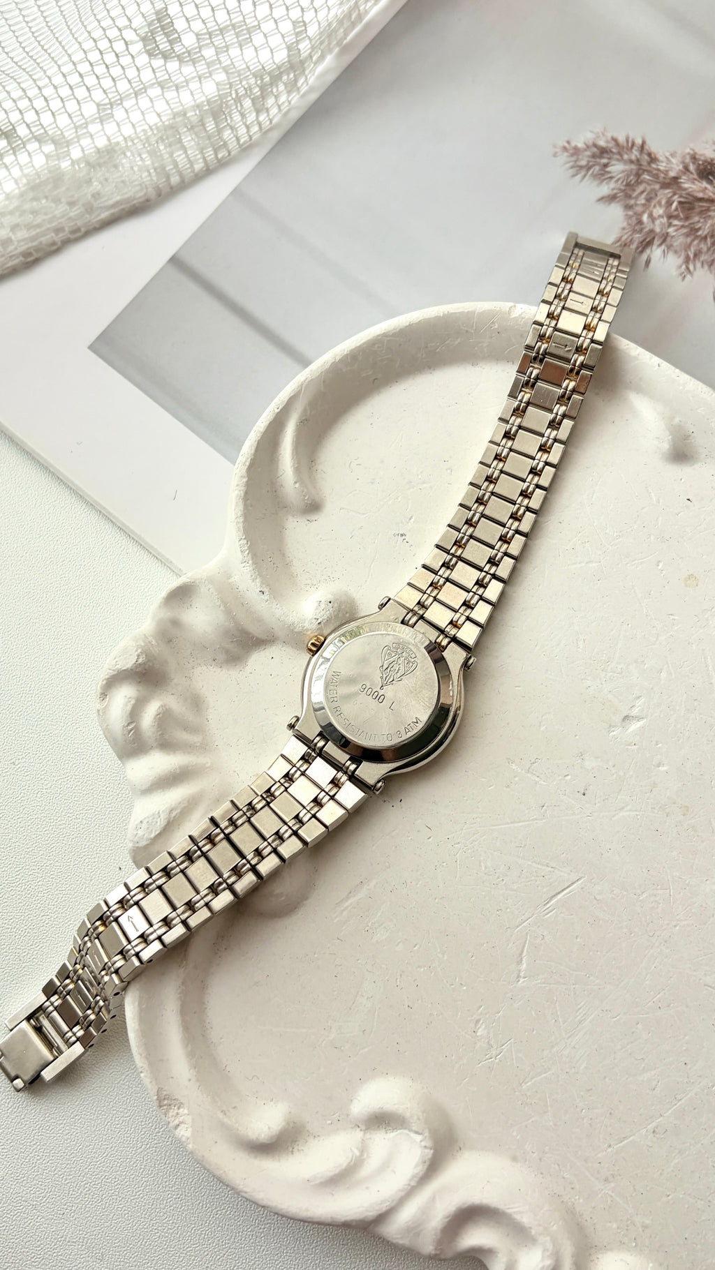 Gc. 6000L Gold Round Dial Two Tone Chain Watch