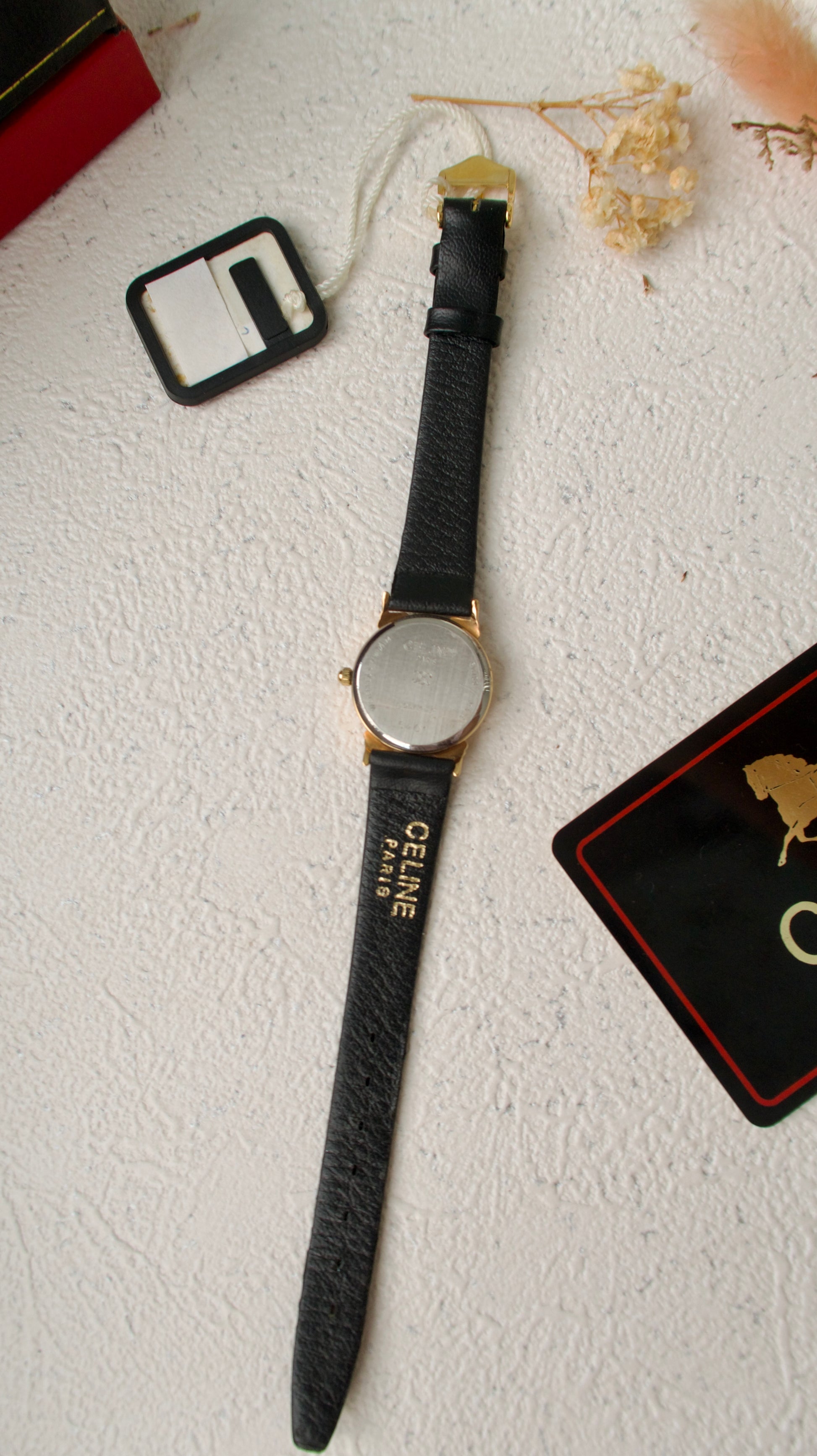 [NEW WITH BOX] CLN. White & Gold Pearl Round Dial with Black Leather Strap Watch