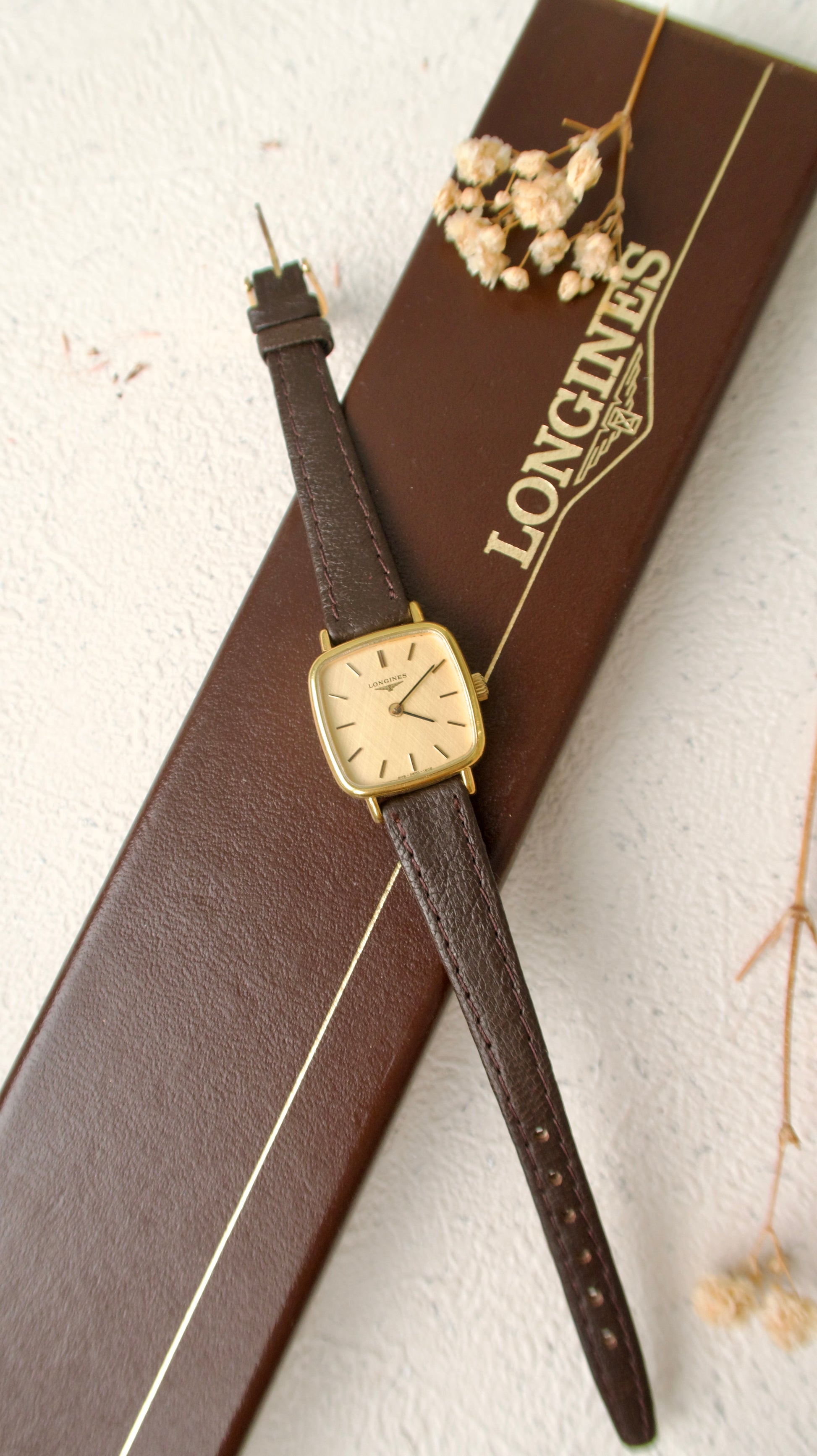 [WITH BOX] L. Gold Square Dial with Brown Leather Strap Watch