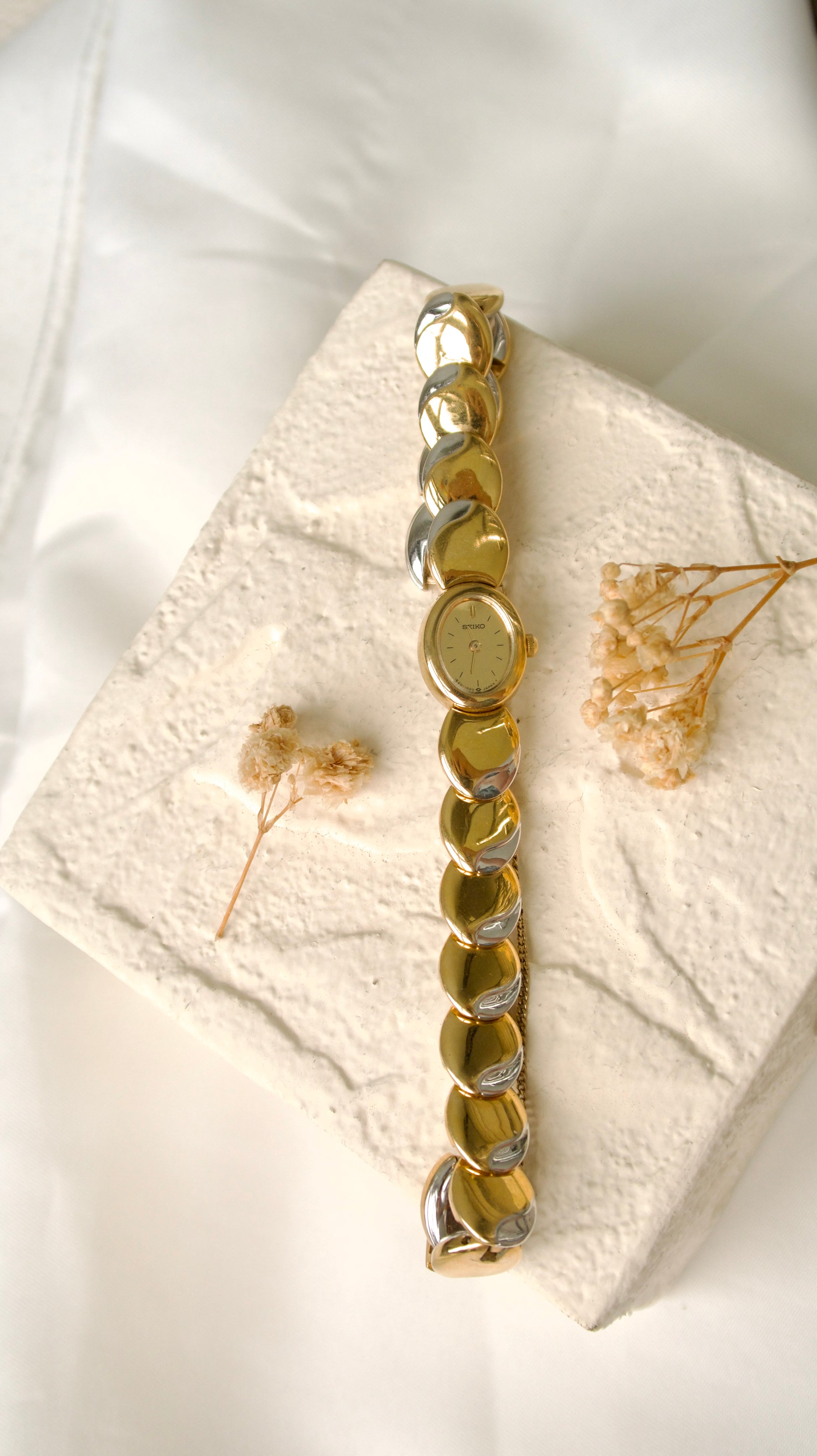 S.  Gold Dial & Oval Chain Watch