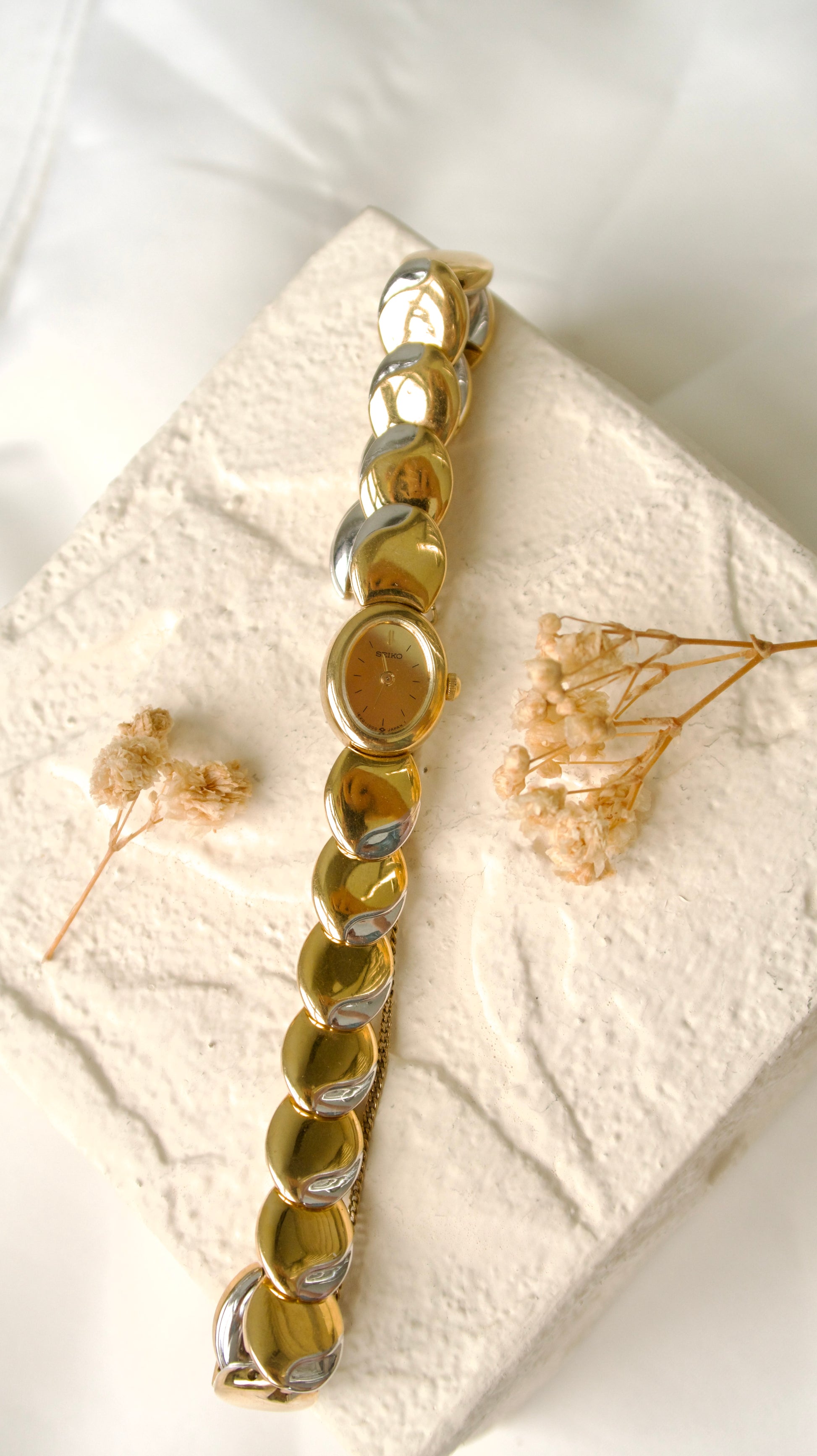 S.  Gold Dial & Oval Chain Watch