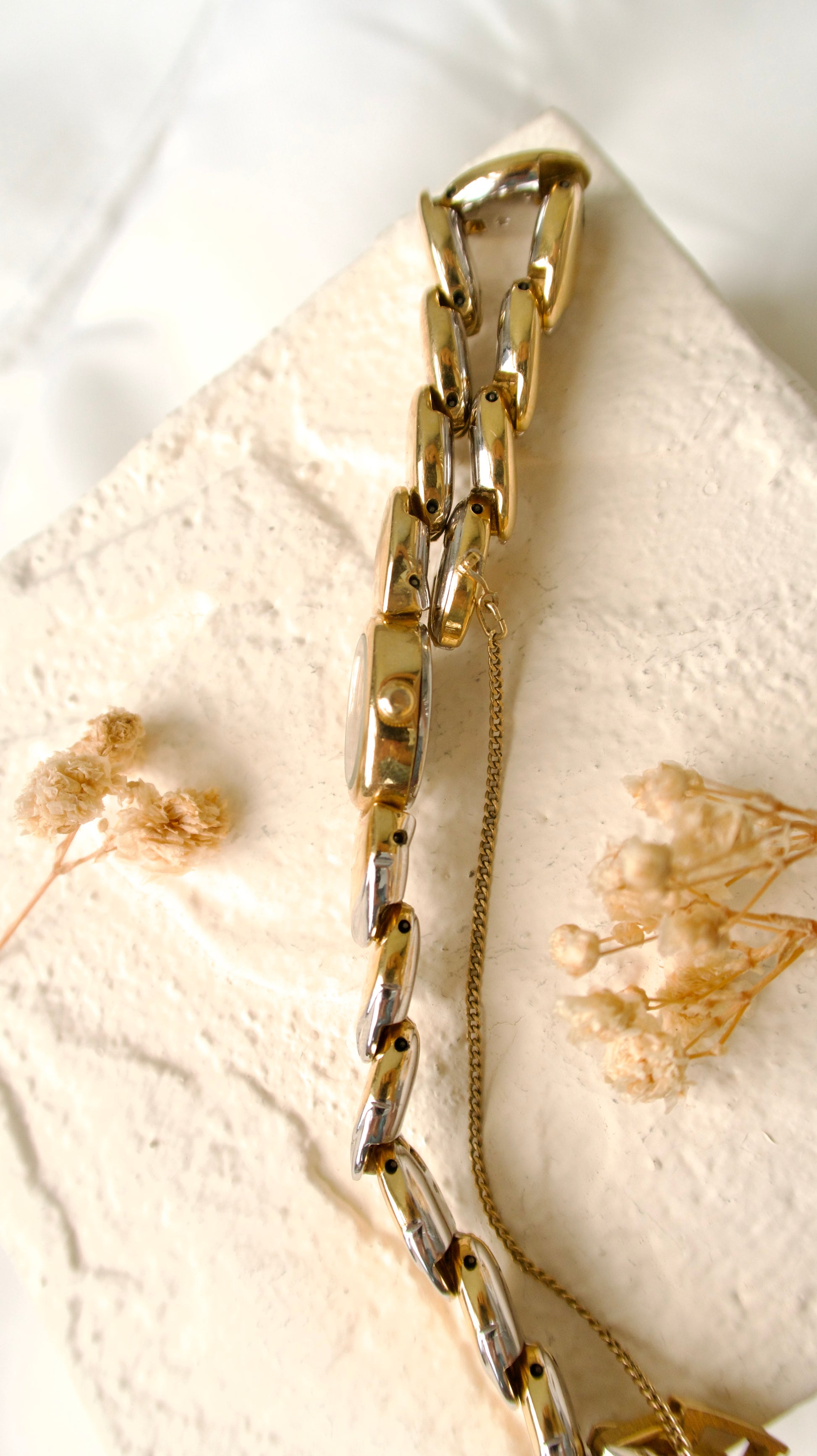 S.  Gold Dial & Oval Chain Watch