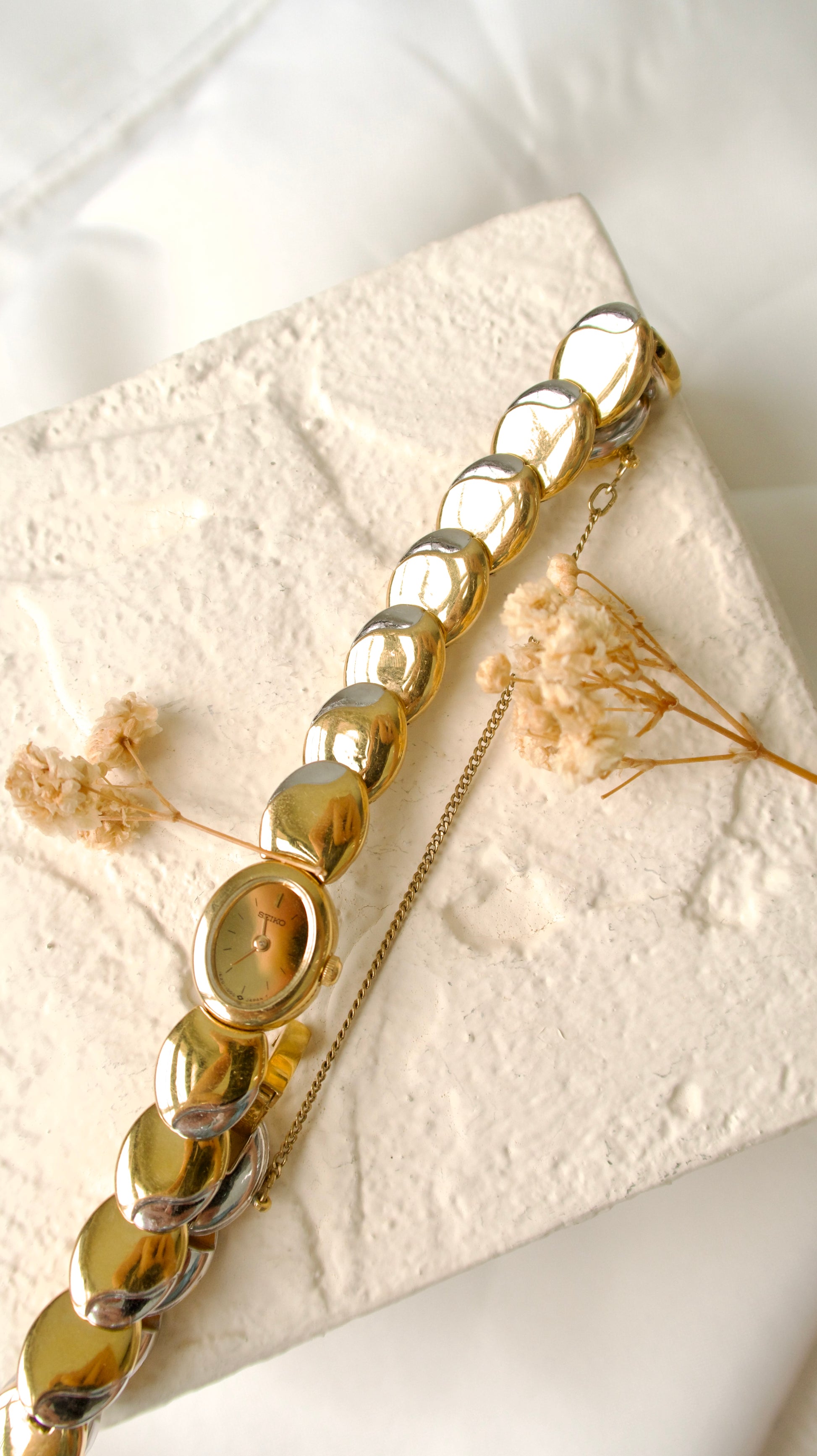 S.  Gold Dial & Oval Chain Watch