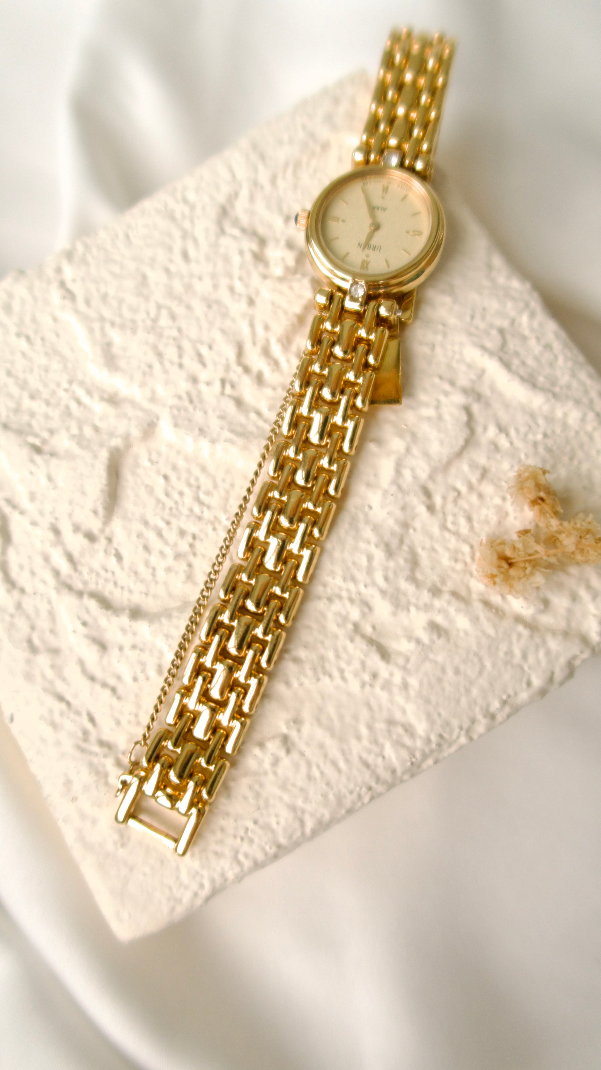 S. Alba Urban Gold Round Dial 2 Diamonds with Gold Chain Watch