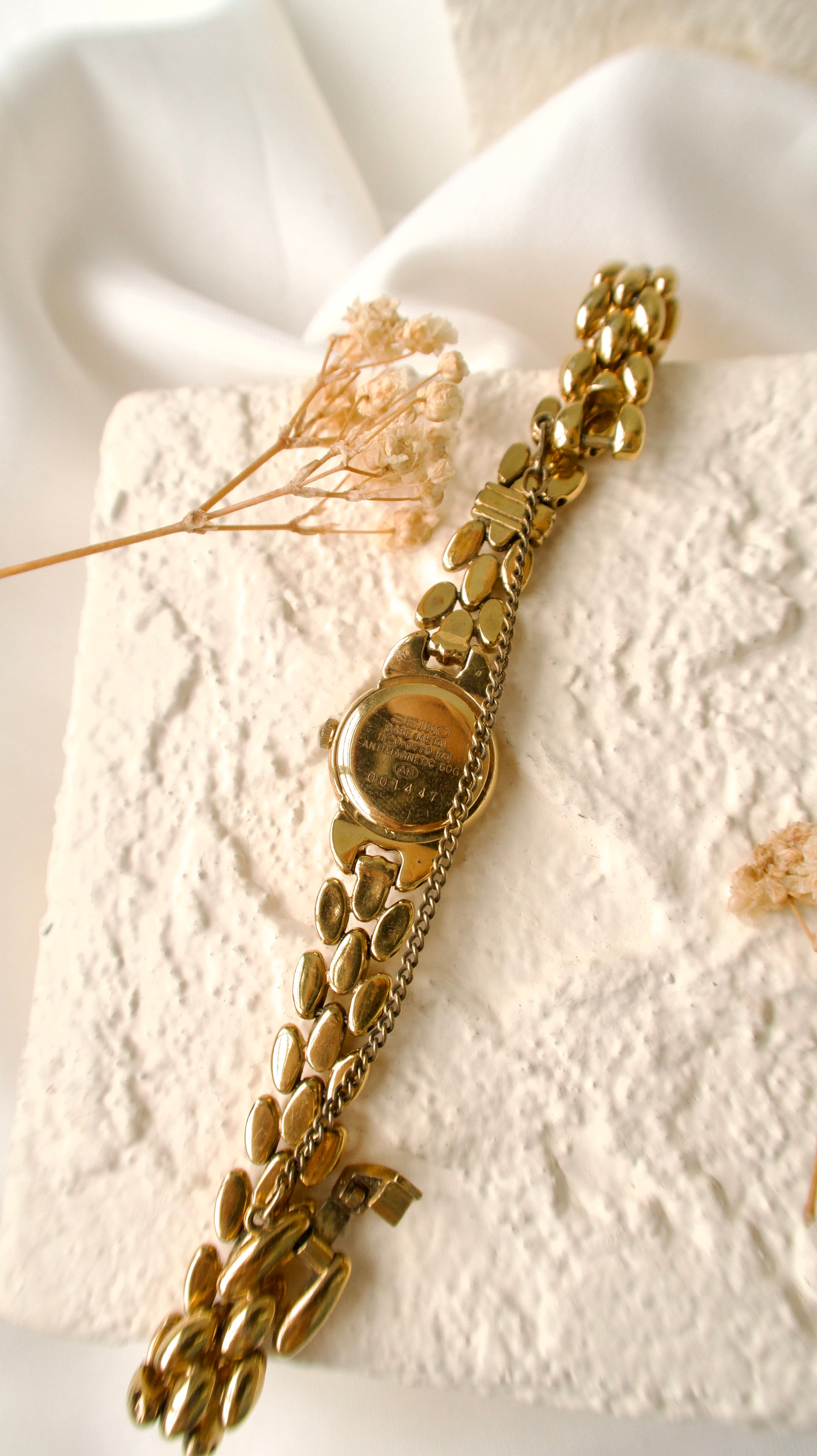S. White Round MOP Dial with Pink Jewels Gold Chain Watch