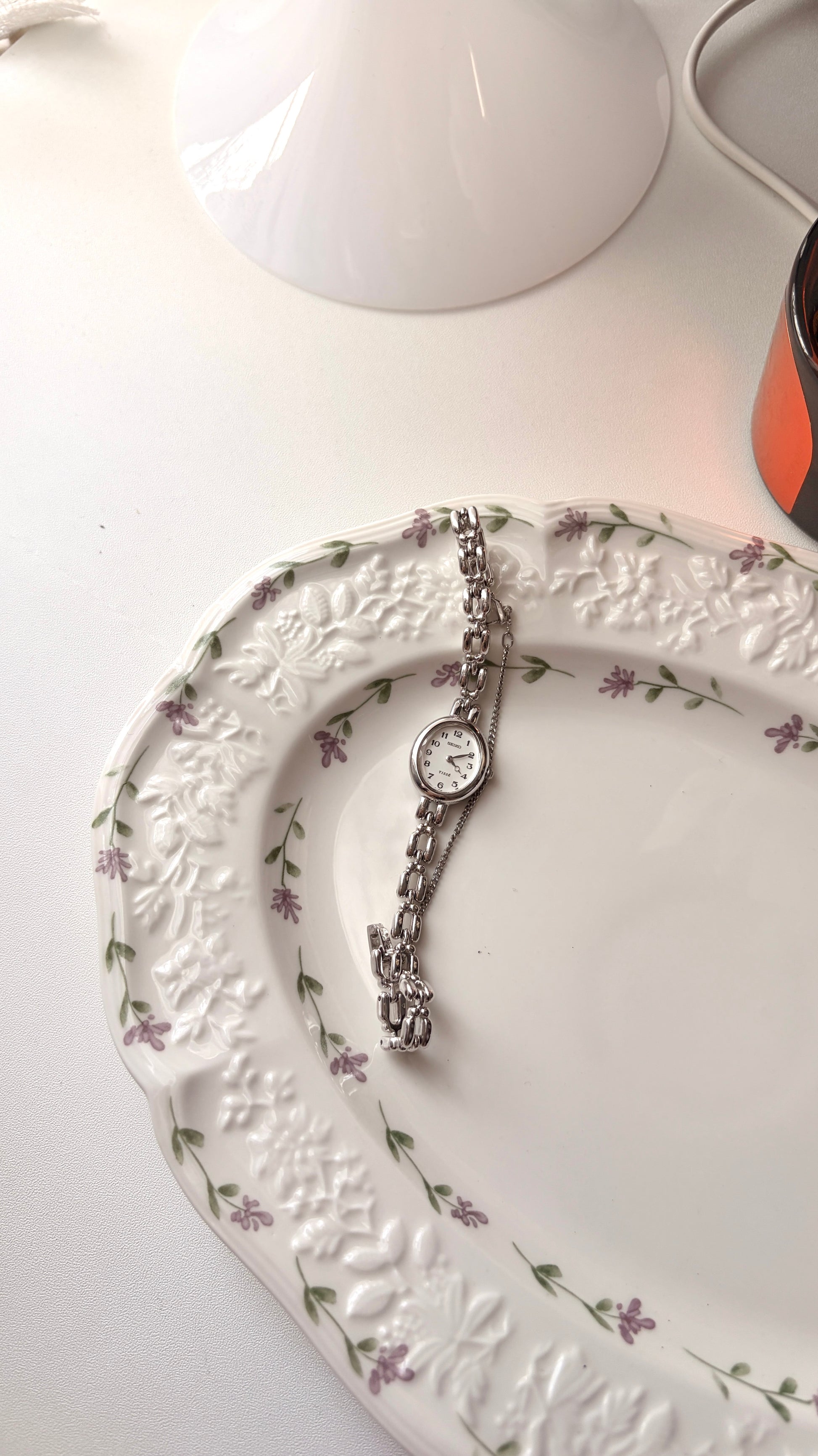 S. Tisse White Oval Dial Silver Chain Watch