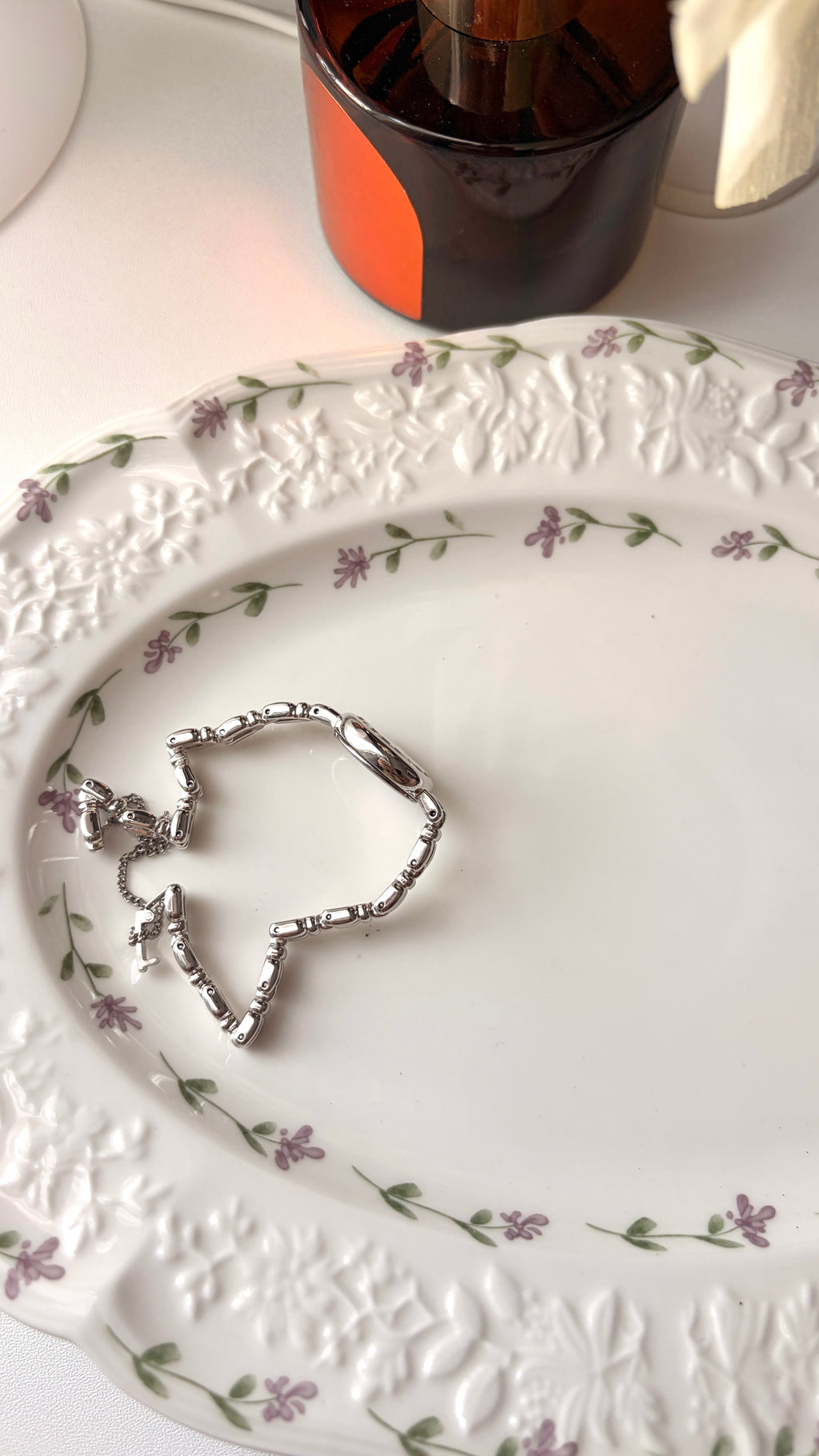 S. Tisse White Oval Dial Silver Chain Watch