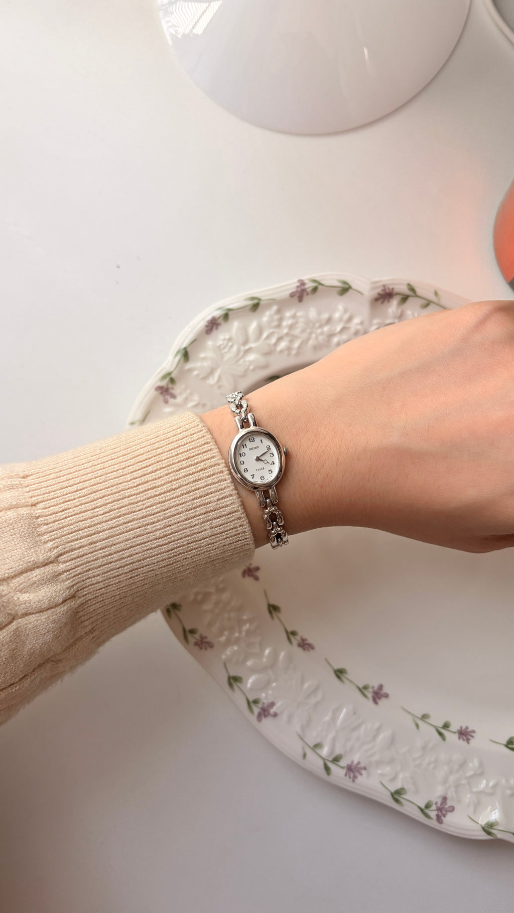 S. Tisse White Oval Dial Silver Chain Watch