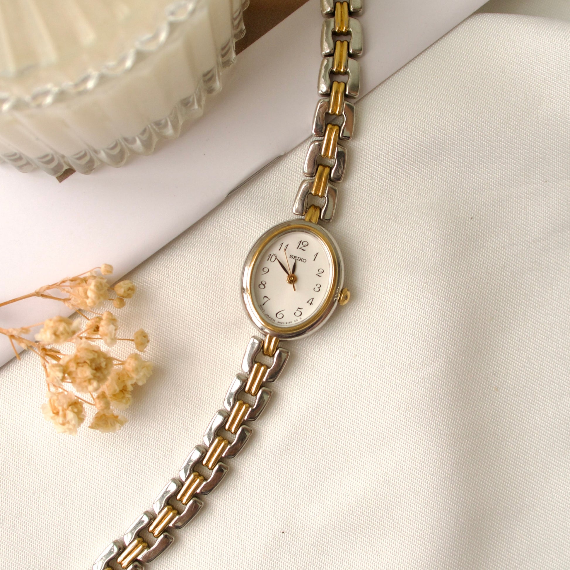 S. Oval White Dial with Two Tone Chain Watch