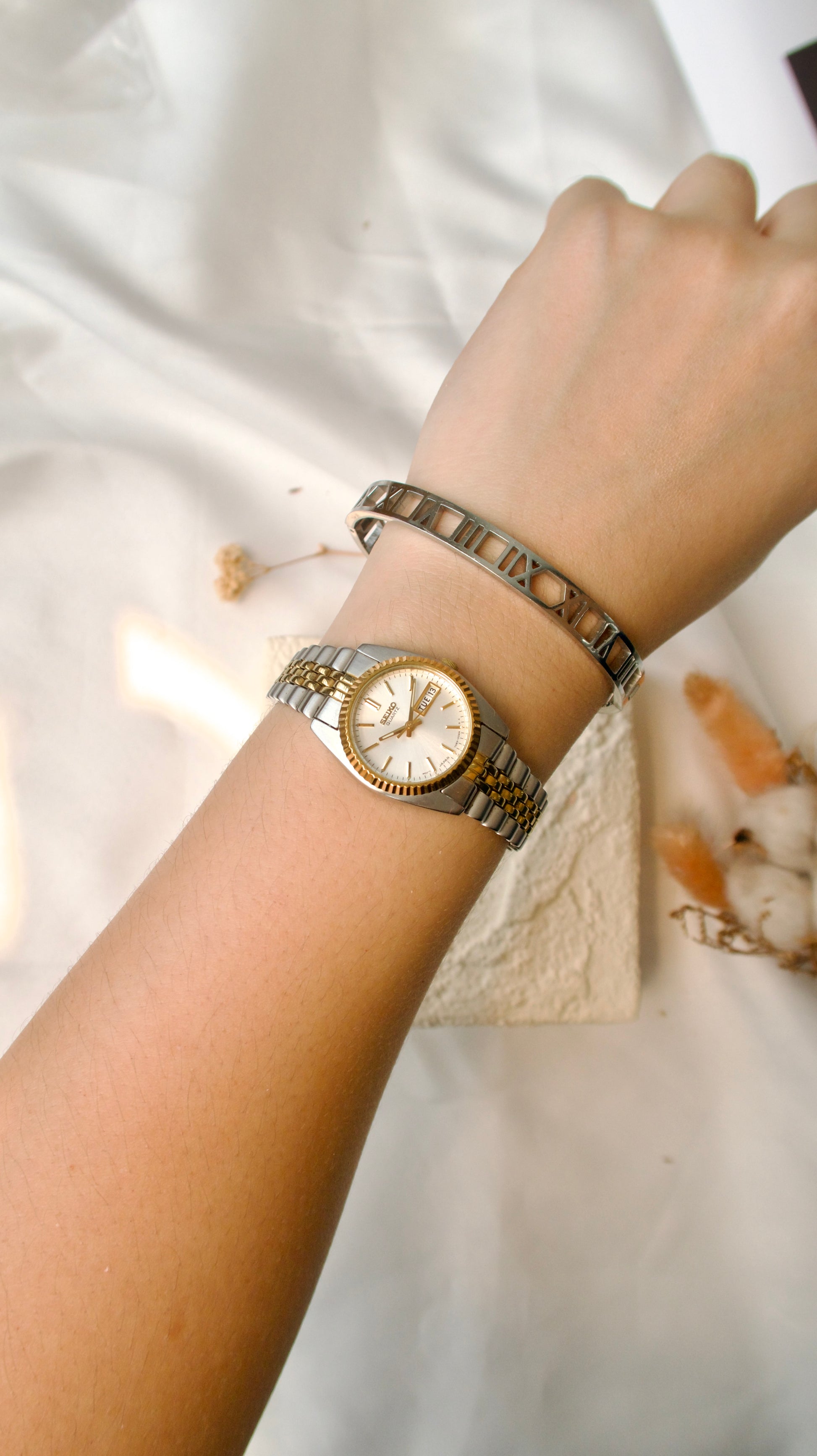 S. Daydate Round Dial with Two Tone Chain Watch