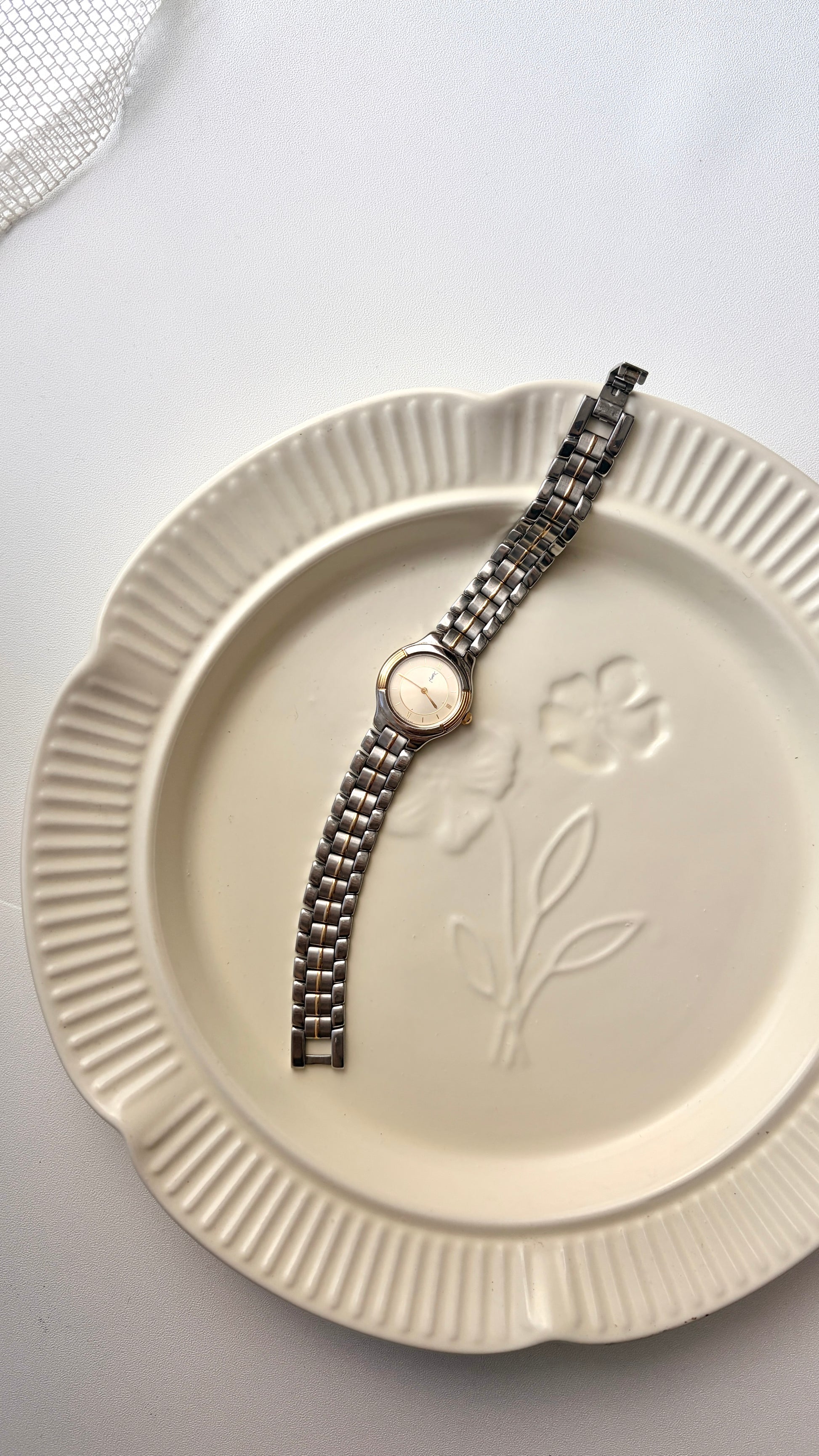 YS L Beige Round Dial with Two Tone Chain Watch