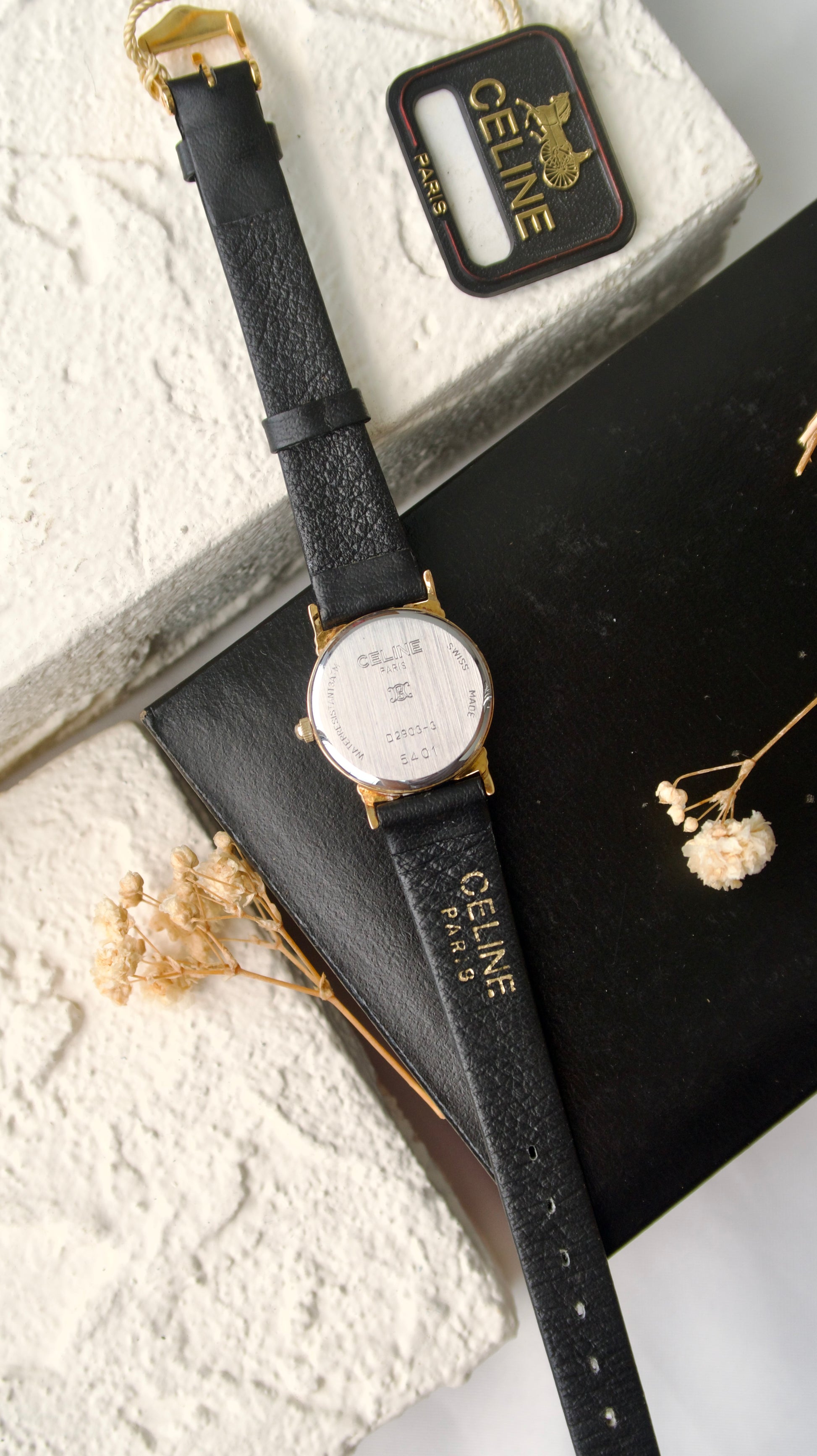 [NEW IN BOX] CLN Gold MOP Round Dial with Black Leather Strap Watch