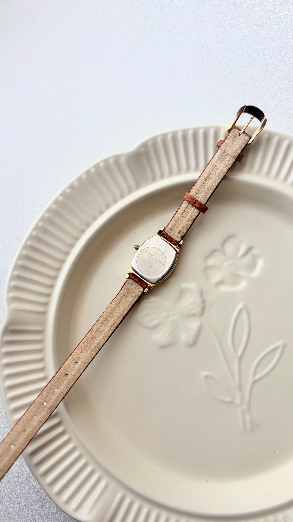 CTZ. Roman White Oblong Dial with Brick Brown Strap Watch