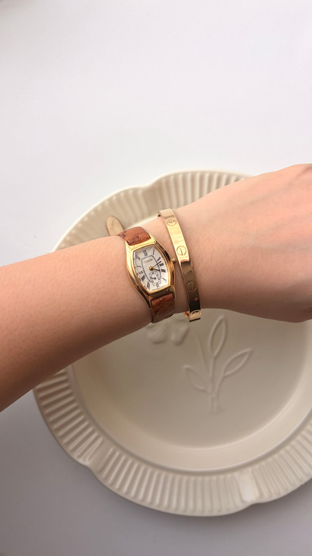 CTZ. Roman White Oblong Dial with Brick Brown Strap Watch
