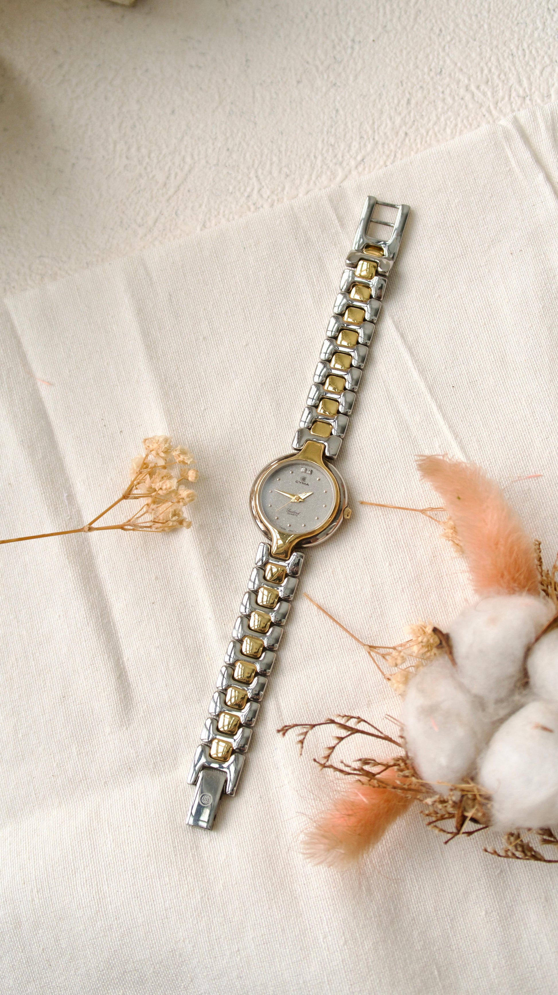 CYMA Sealord Grey Silver Round Dial with Two Tone Chain Watch