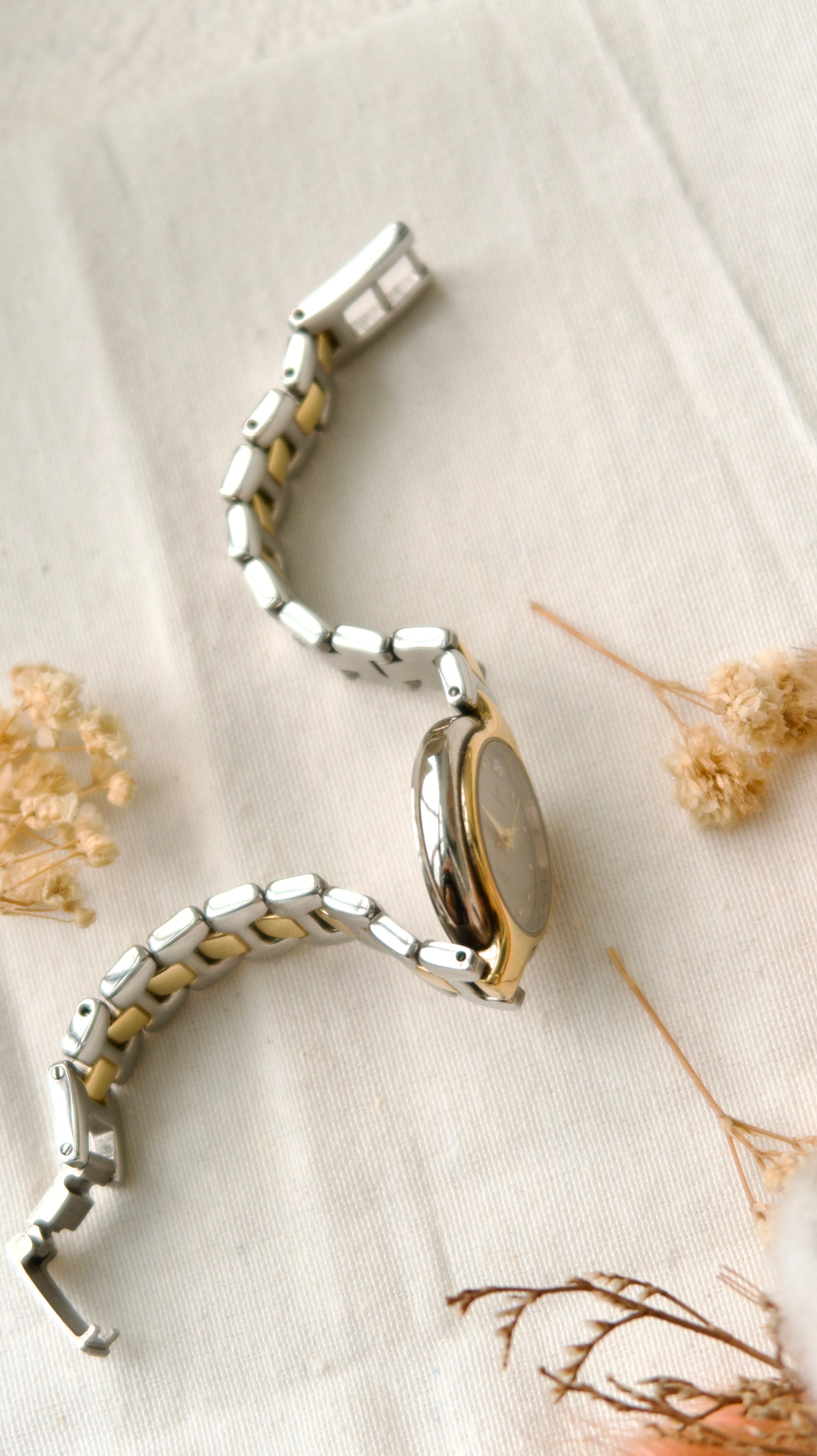 CYMA Sealord Grey Silver Round Dial with Two Tone Chain Watch