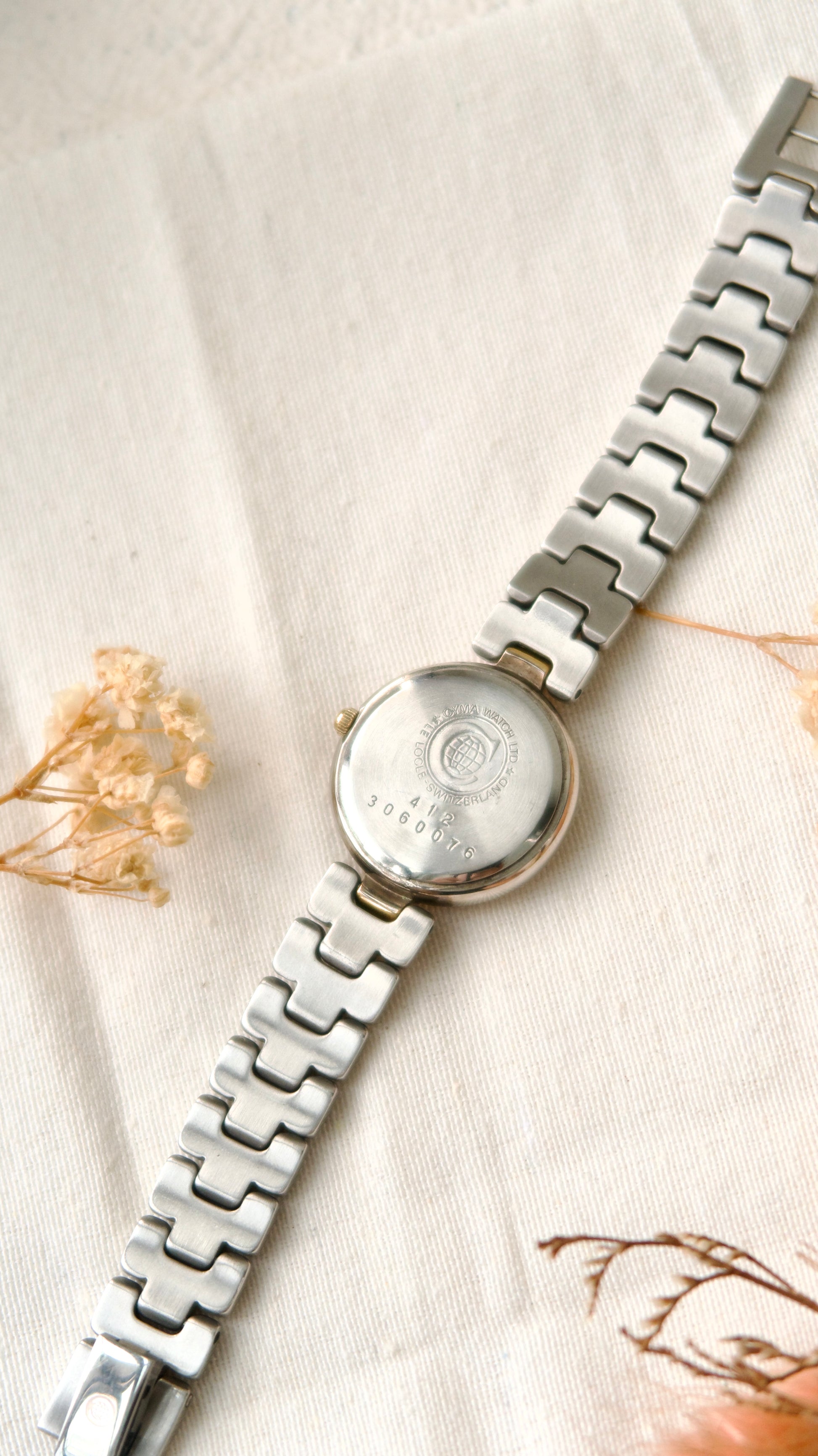 CYMA Sealord Grey Silver Round Dial with Two Tone Chain Watch