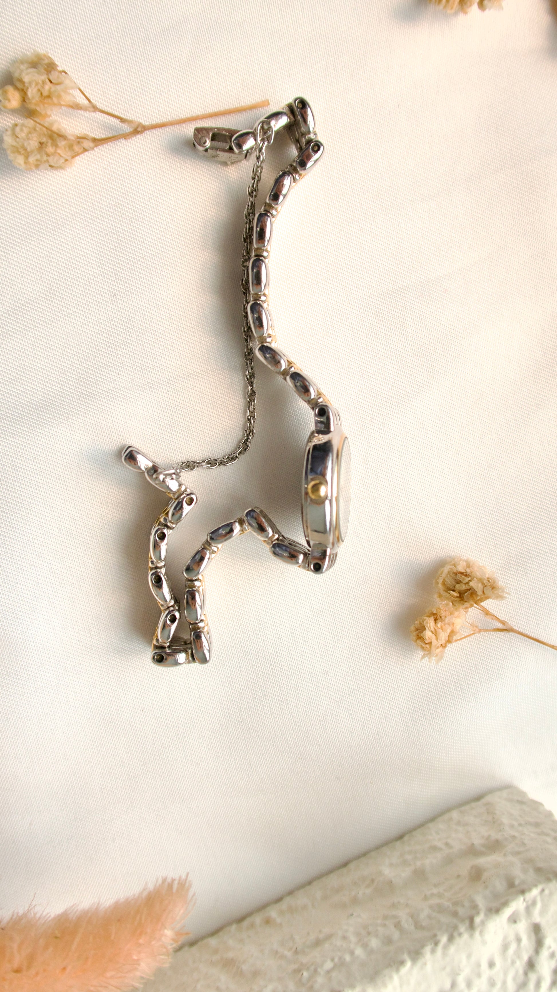 S. Roman White Round Dial with Two Tone Chain Watch