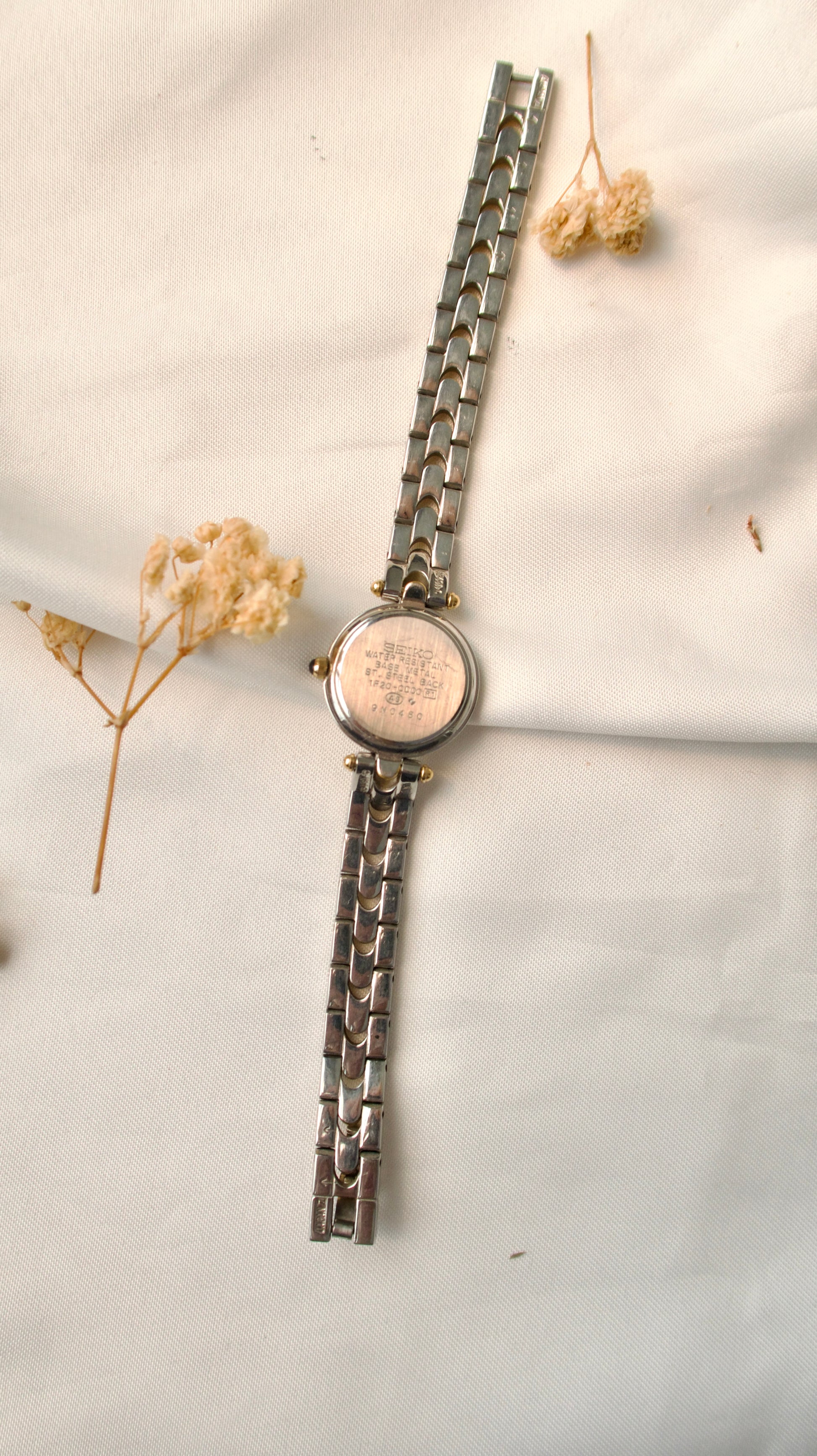 S. Exceline Silver Round Dial with Two Tone Chain