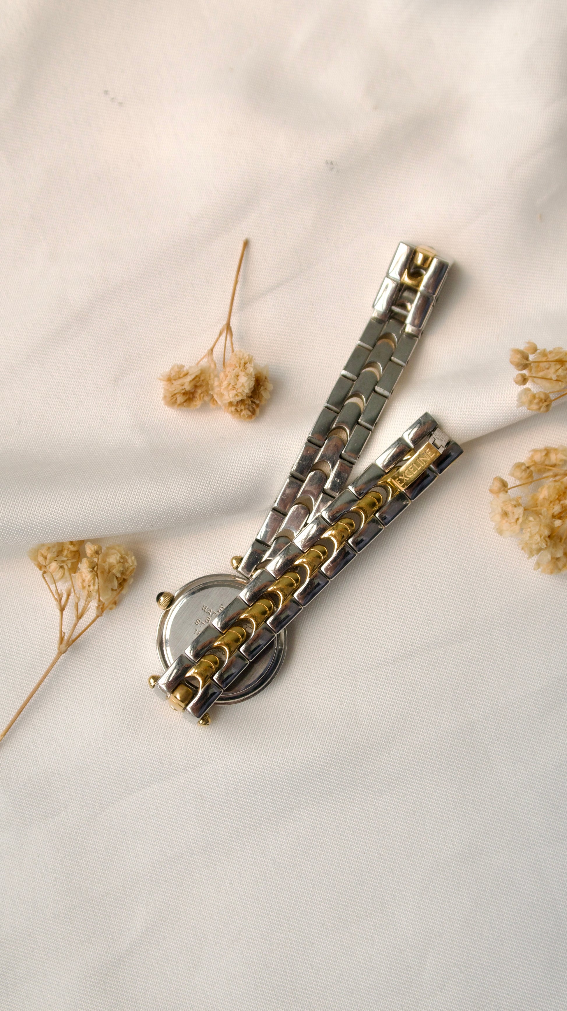 S. Exceline Silver Round Dial with Two Tone Chain