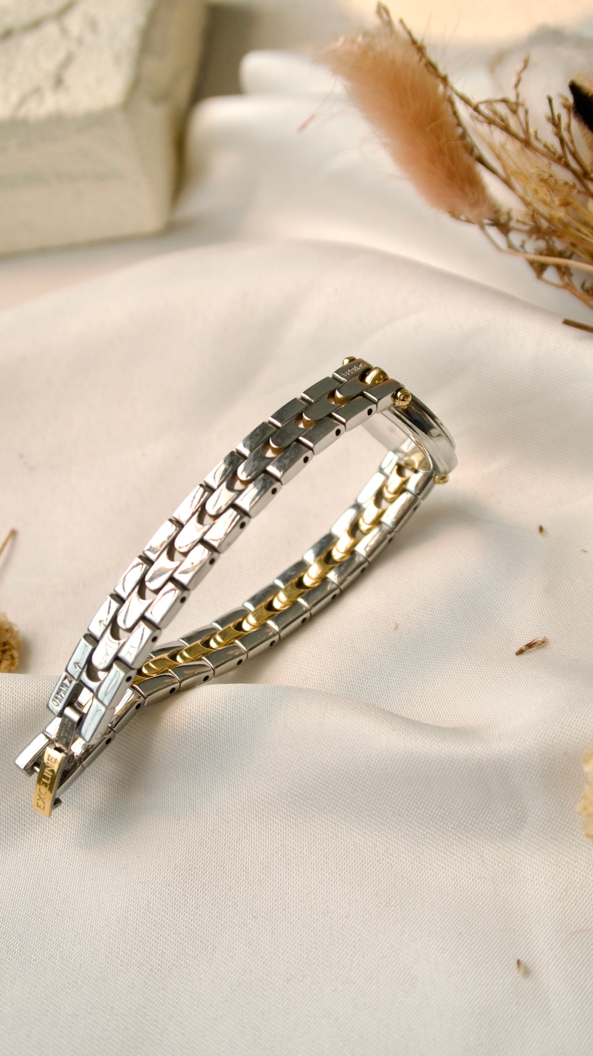 S. Exceline Silver Round Dial with Two Tone Chain