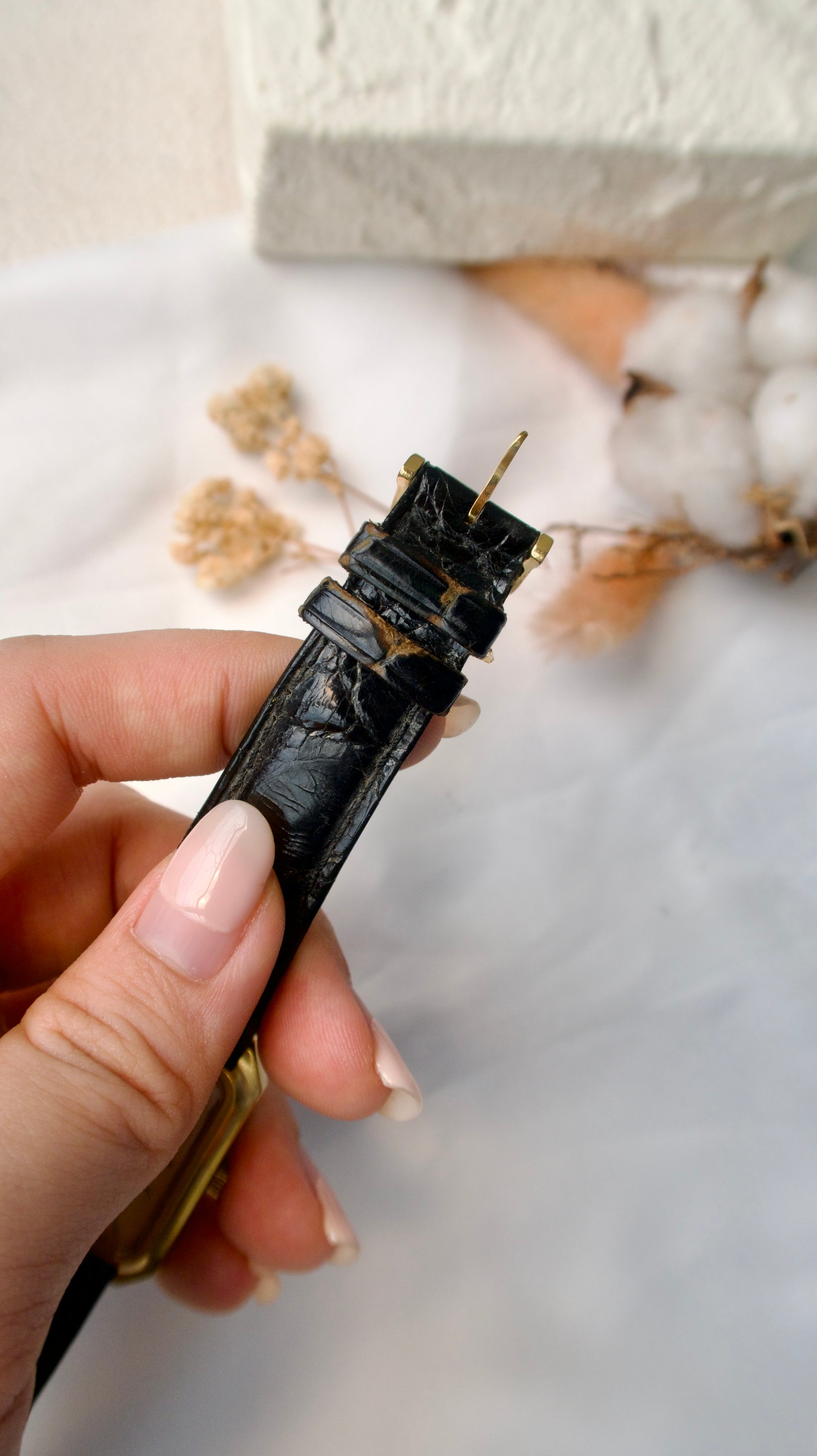 L. Gold Square Dial with Black Strap Watch