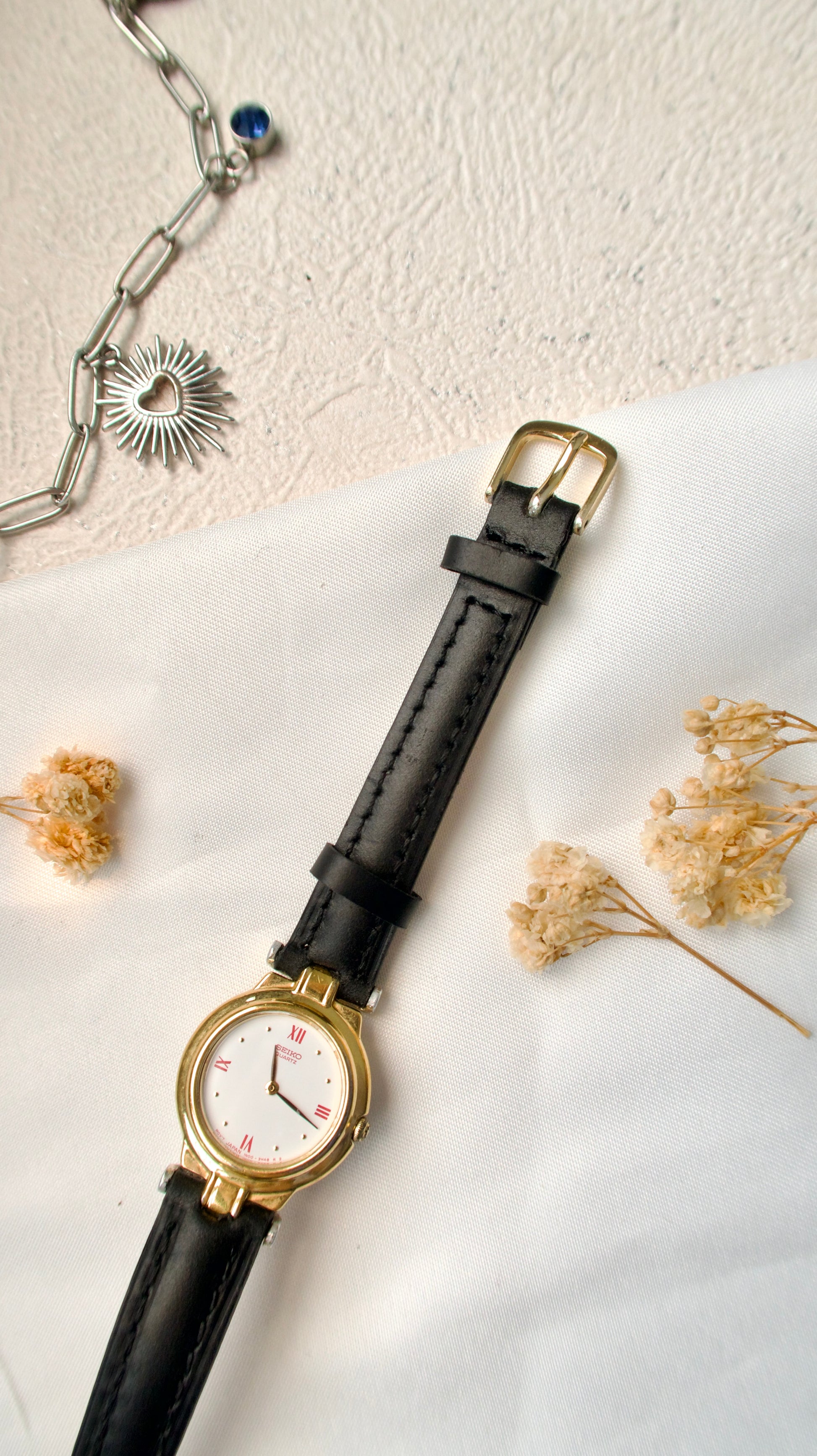 S. White Round Dial with Pink Red Roman and Black Strap Watch