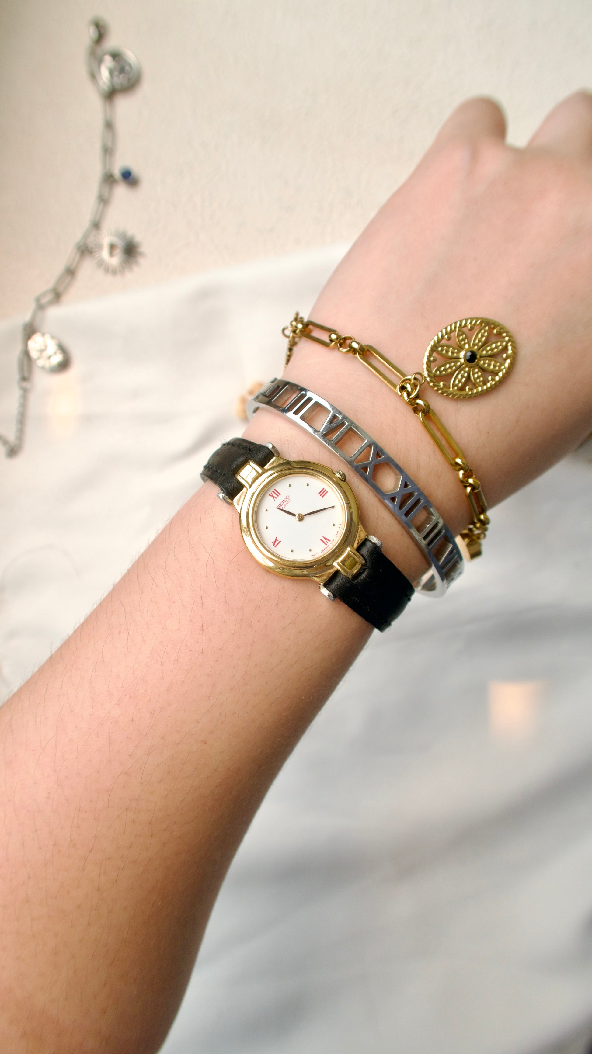 S. White Round Dial with Pink Red Roman and Black Strap Watch