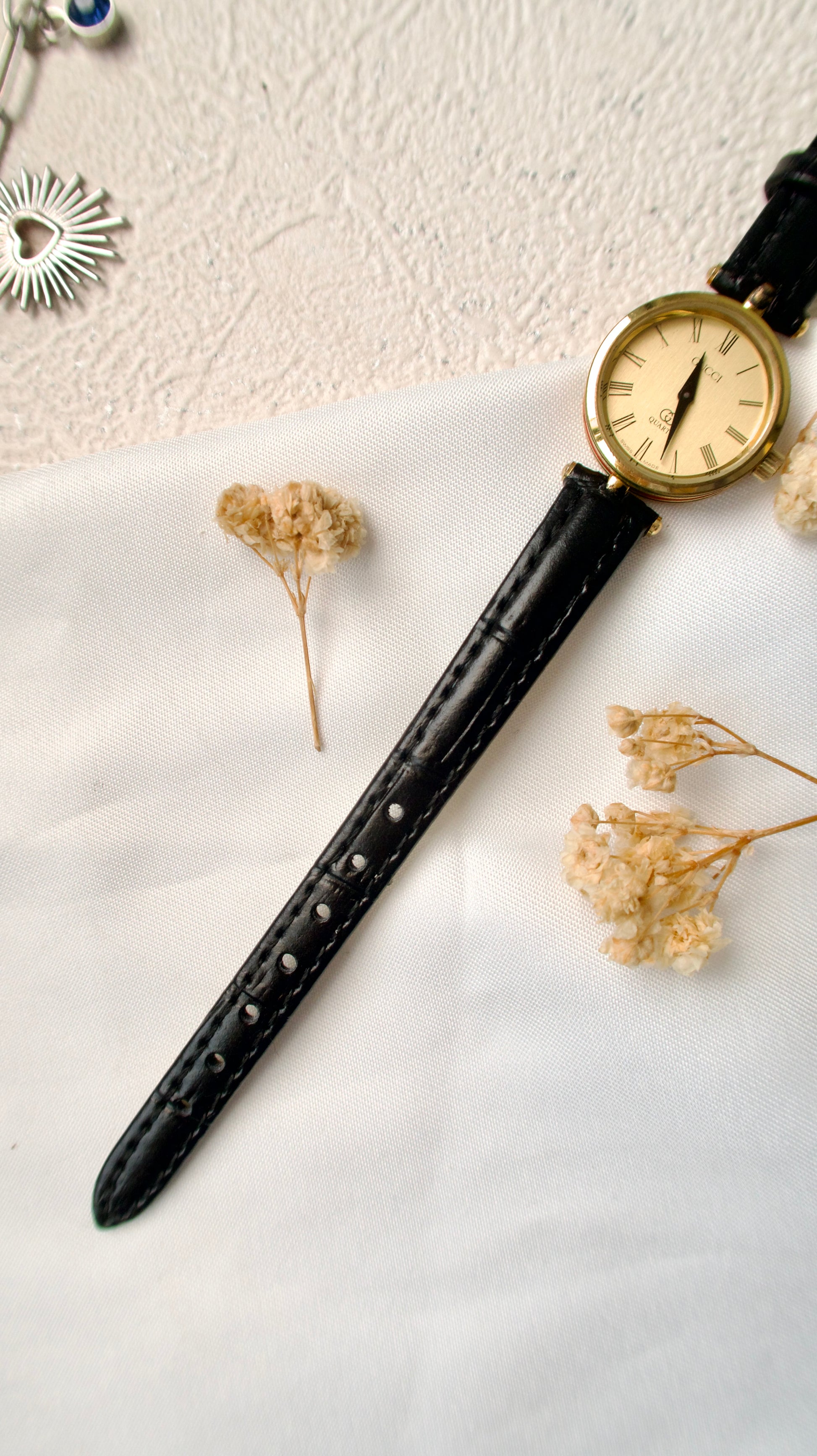 Gc. Sherry Line Gold Round Dial with Black Smooth Leather Strap Watch