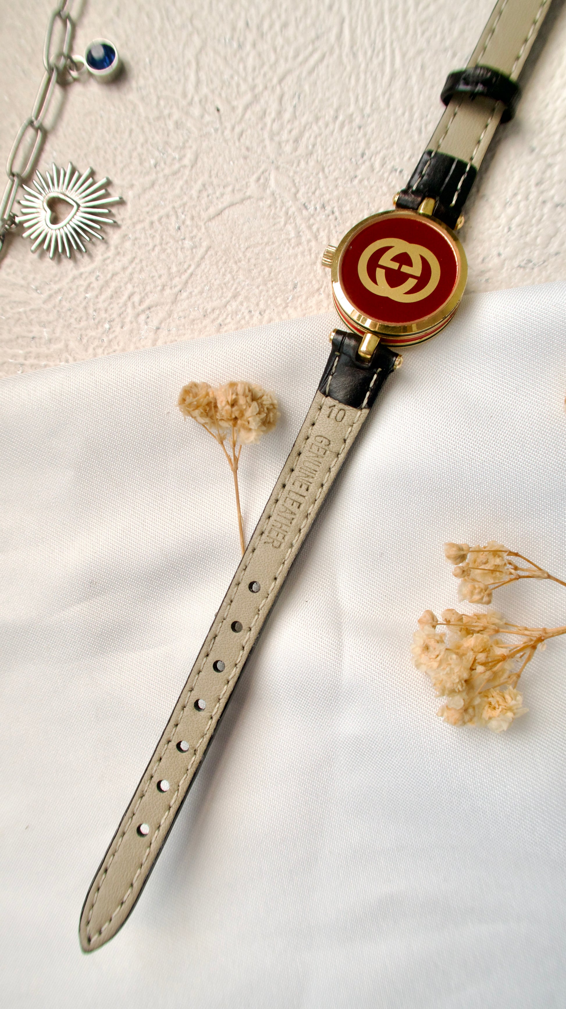 Gc. Sherry Line Gold Round Dial with Black Smooth Leather Strap Watch