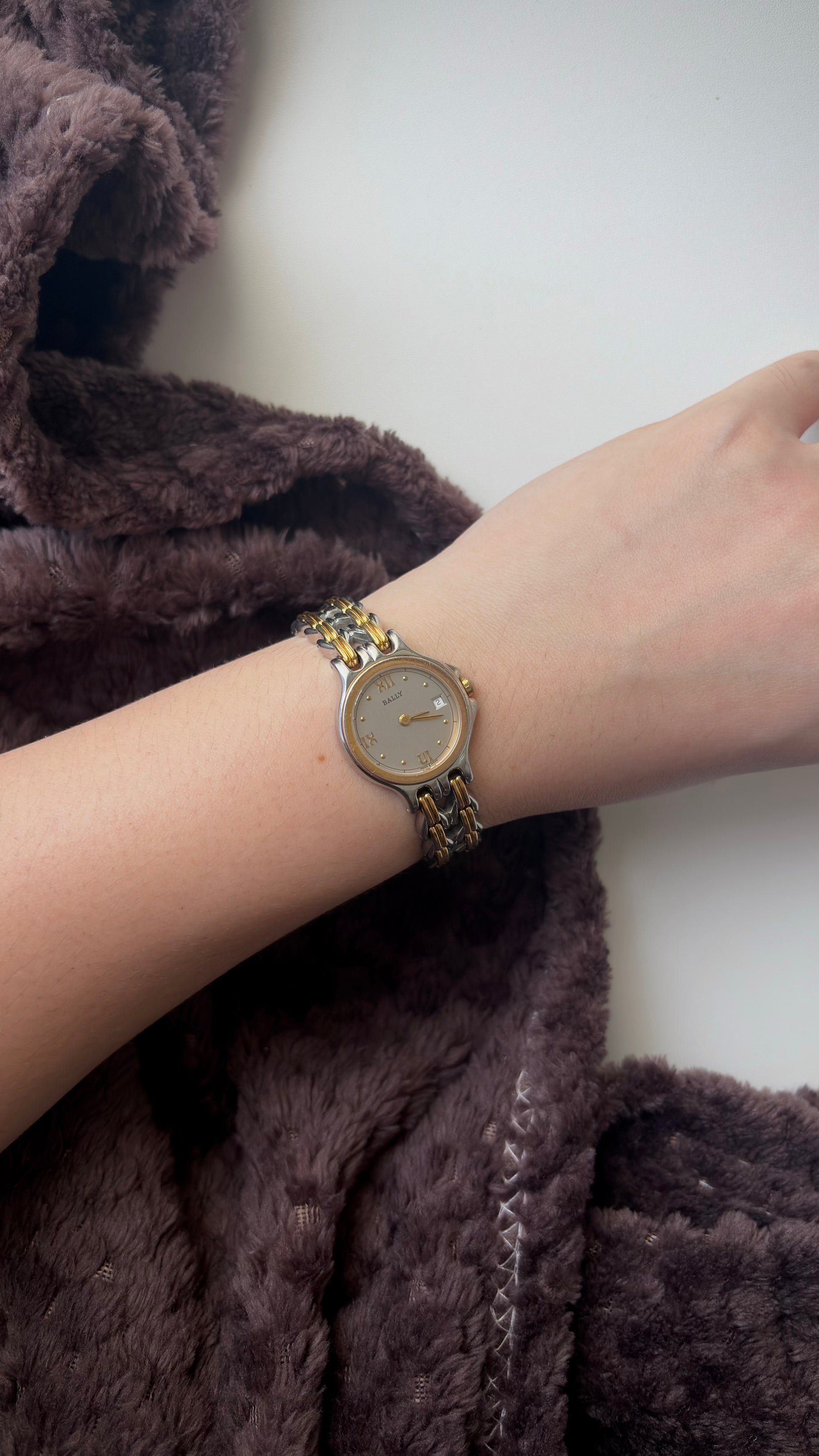 BALLY. Round Silver Dial with Two Tone Watch