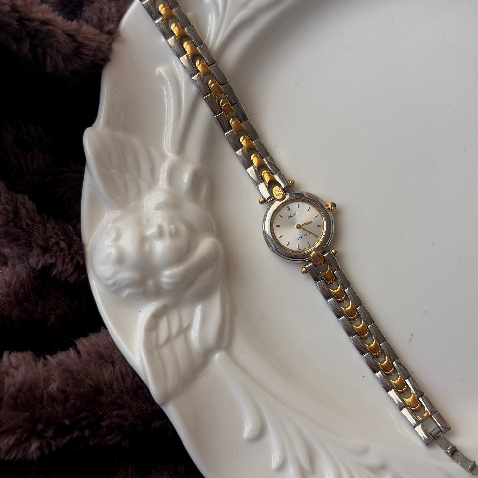 S. Exceline Silver Round Dial Two Tone Chain Watch