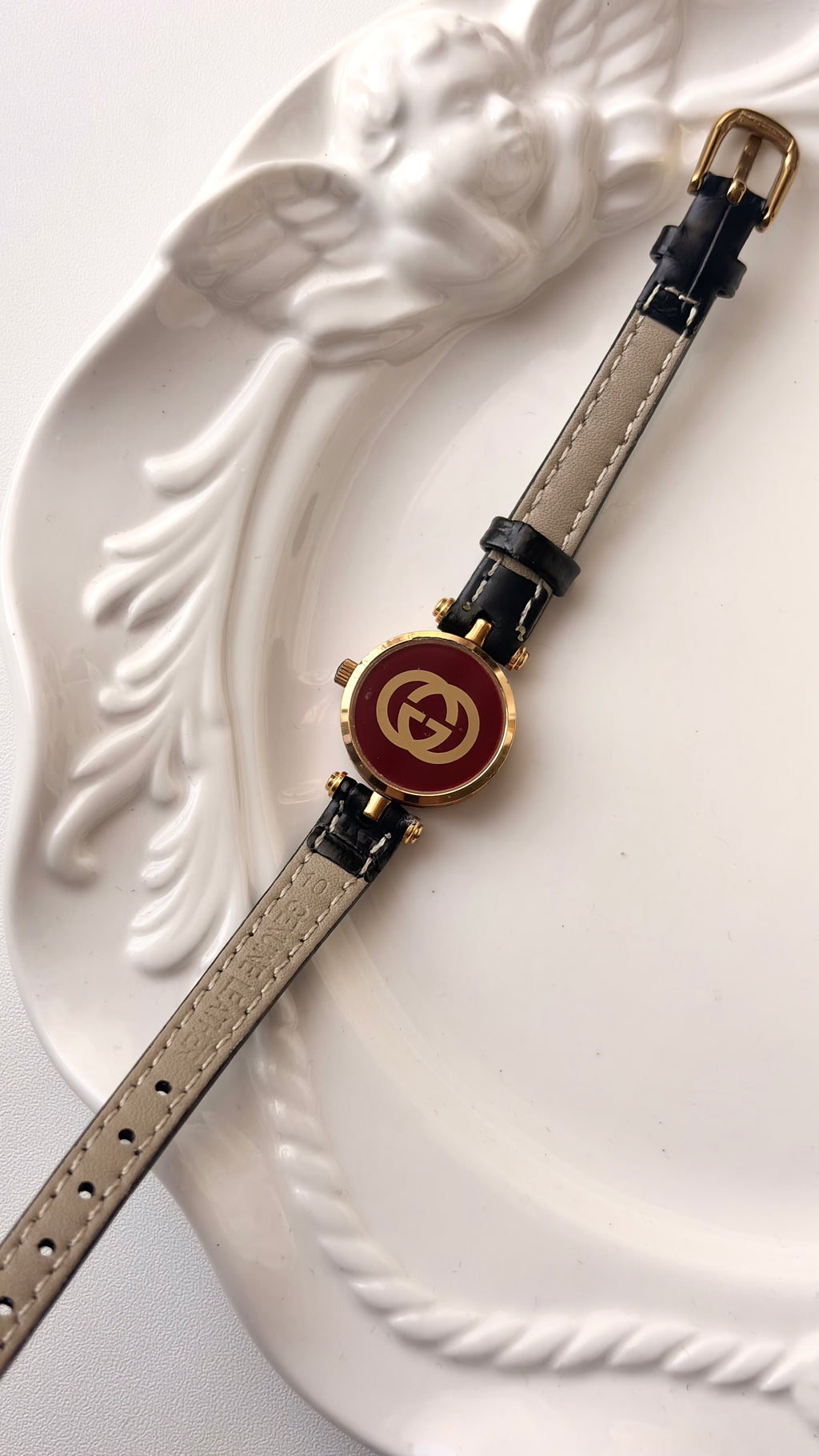 Gc. Sherry Line Beige Round Roman Dial Black Strap Watch