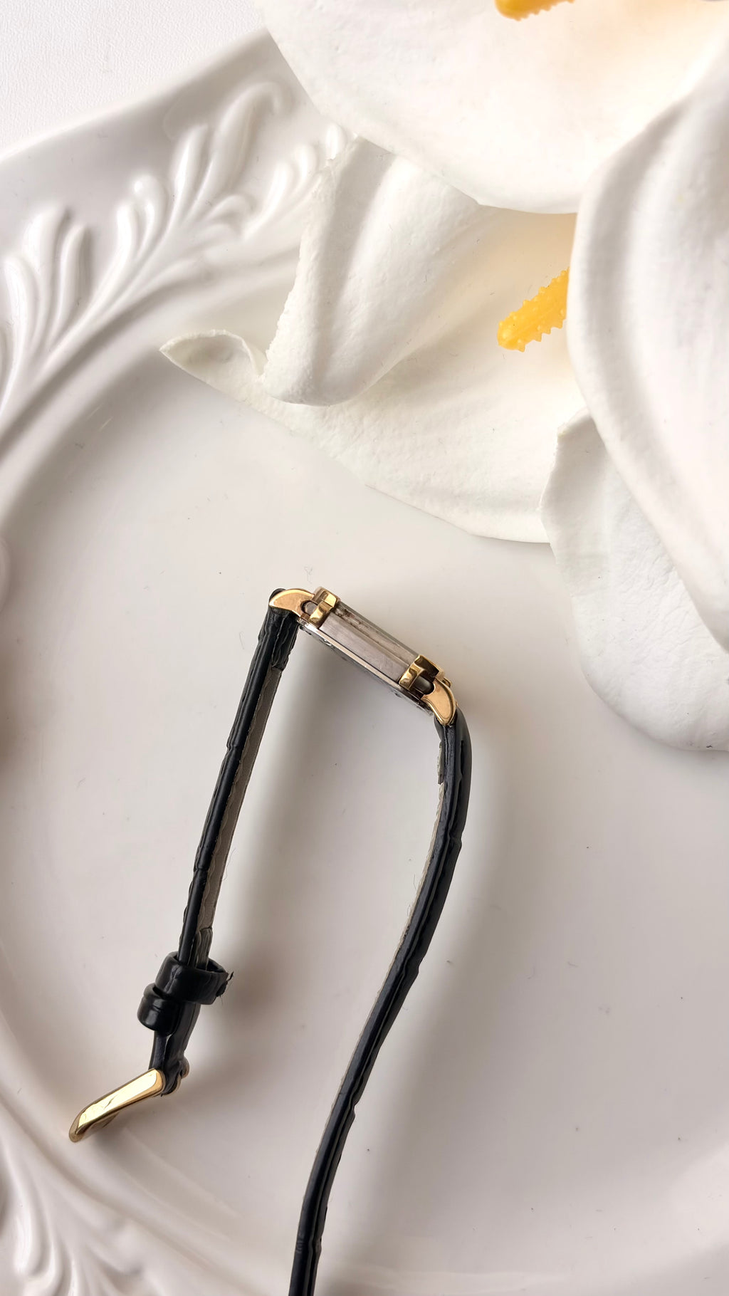 BRBY. White Rect Square Black Strap Watch