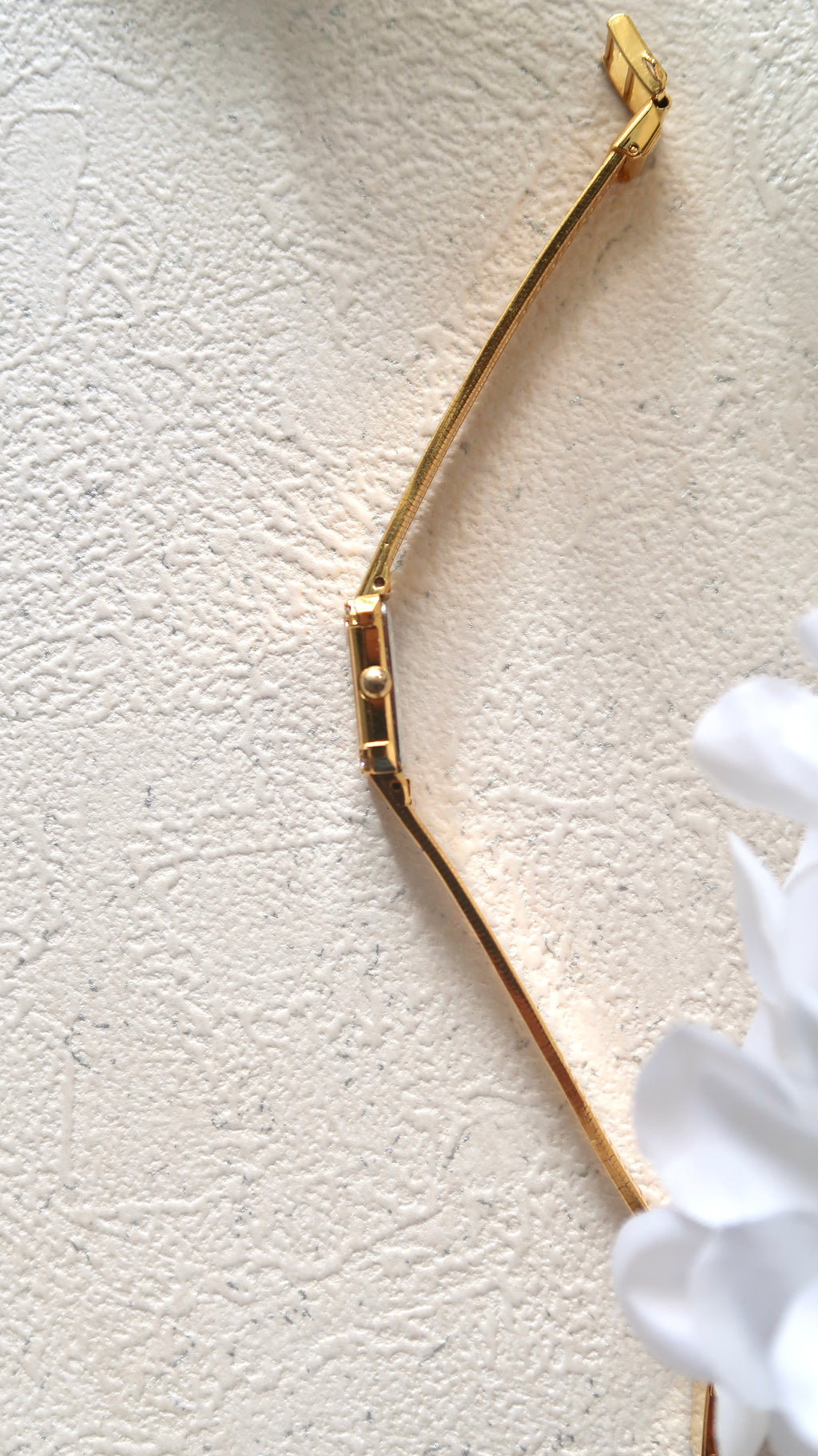 S. Gold Rect Dial with Gold Chain Strap Watch