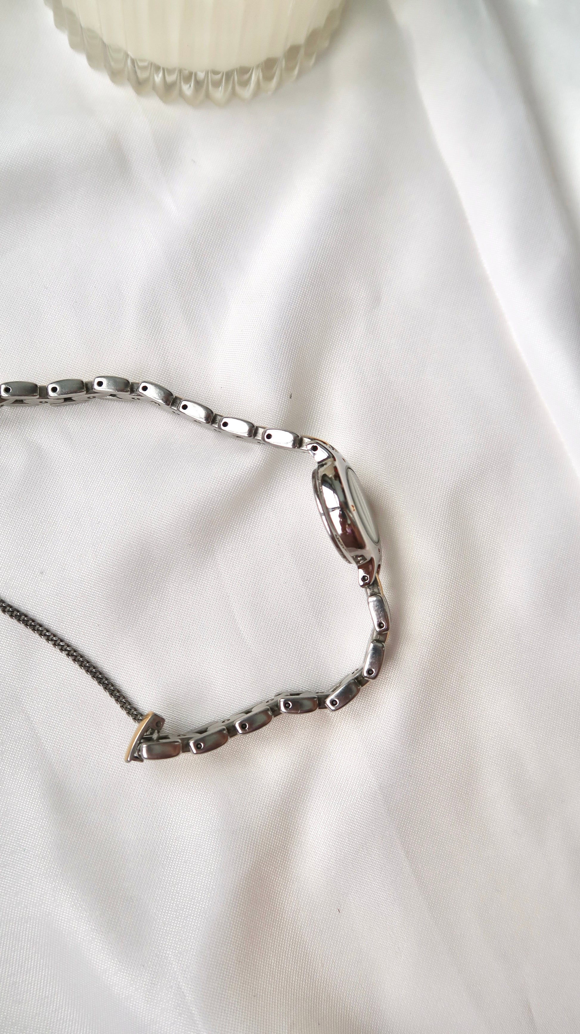 S. Moorea White Round Dial with Two Tone Chain Watch