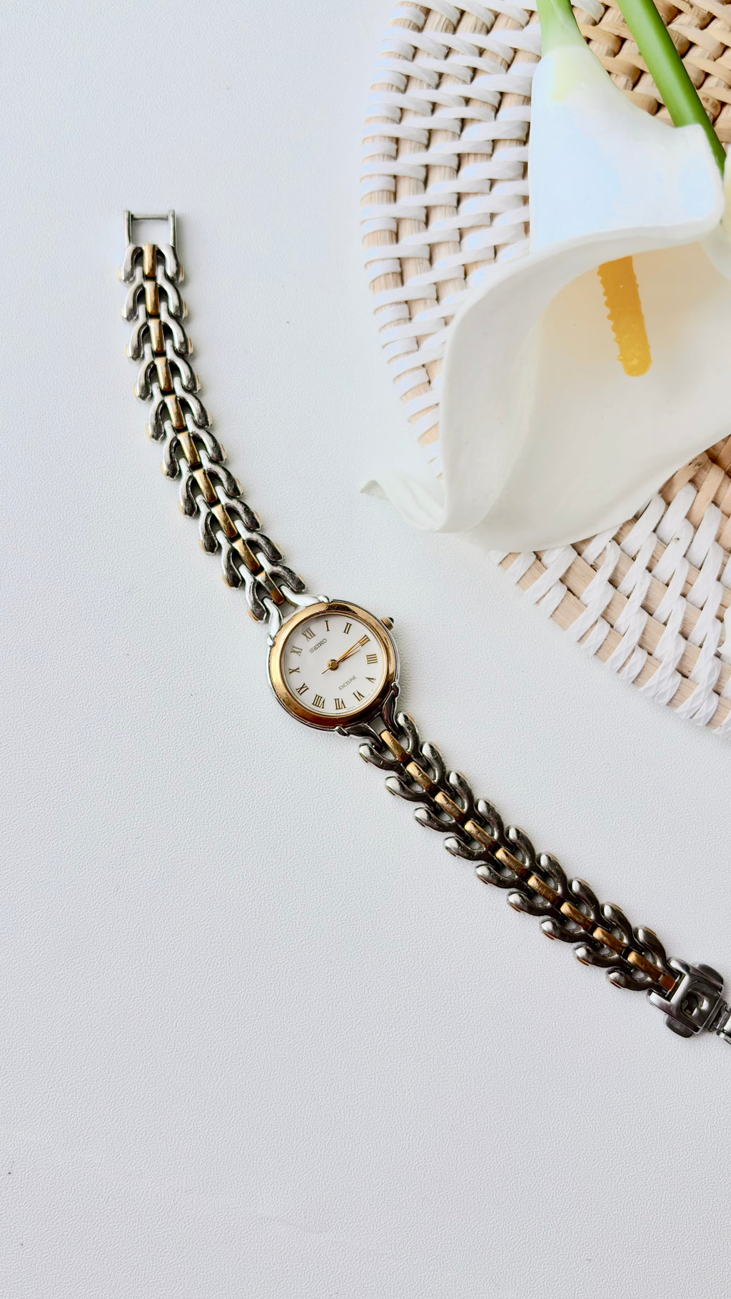 S. Exceline White Round Roman Dial Two Tone Chain Watch