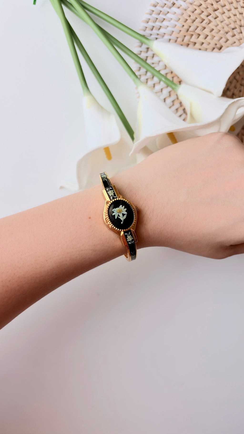 AM. White Green Flower Black Dial Gold Bangle Watch